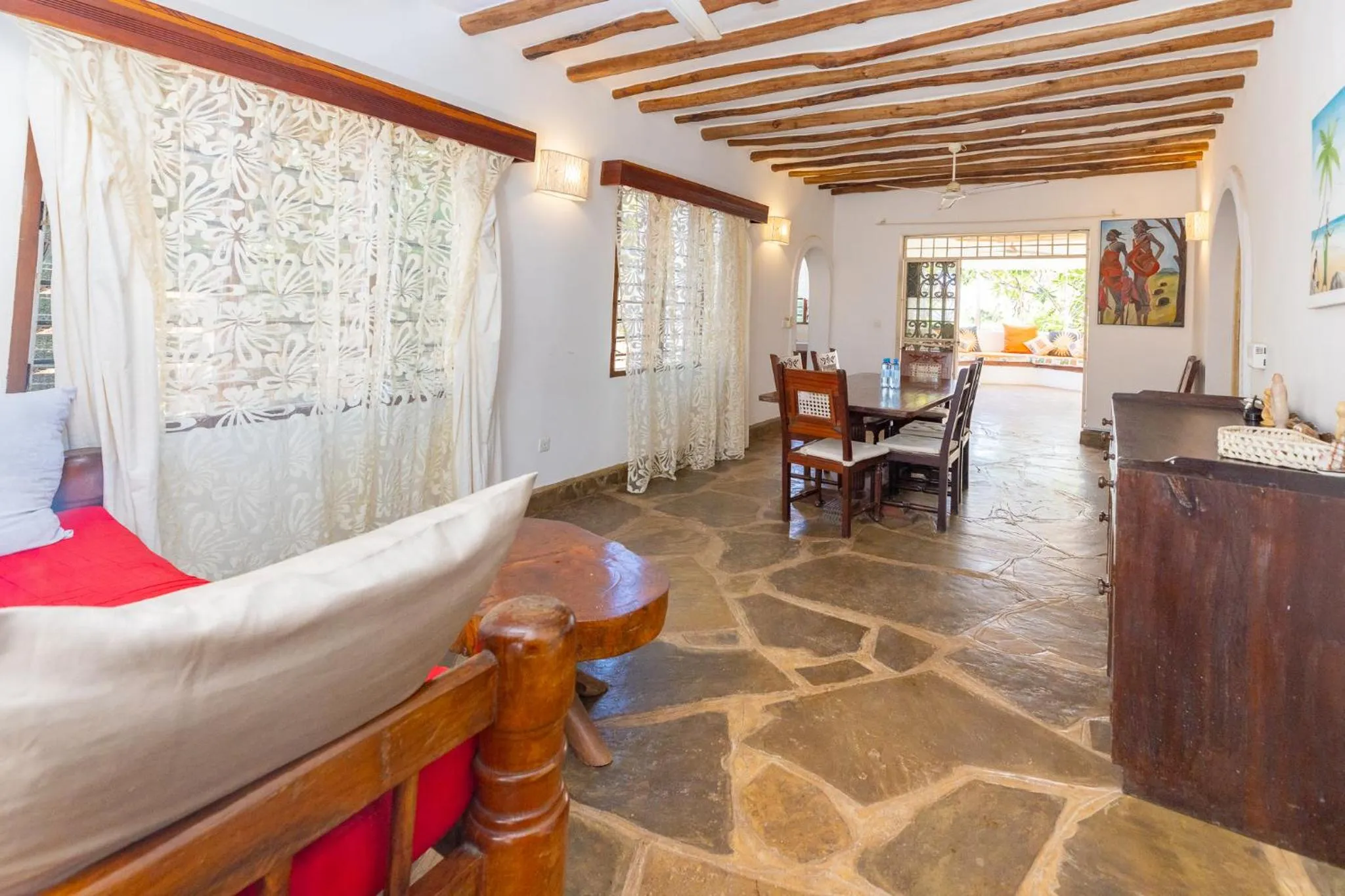 Living room in Silver Rock Boutique Resort by Mokawa - Hotel & Apartments