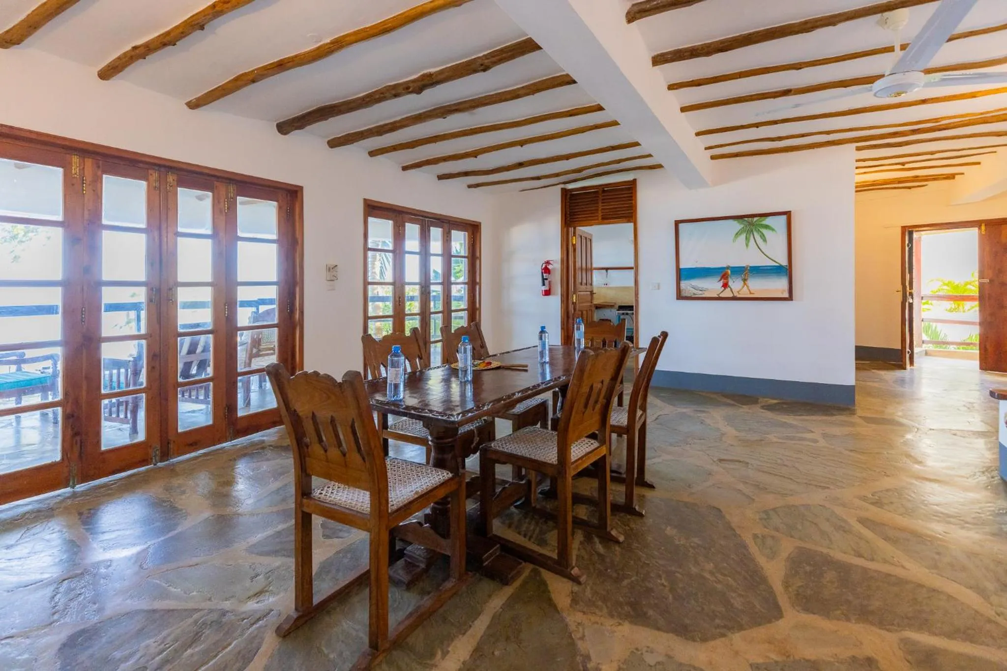 Dining area in Silver Rock Boutique Resort by Mokawa - Hotel & Apartments