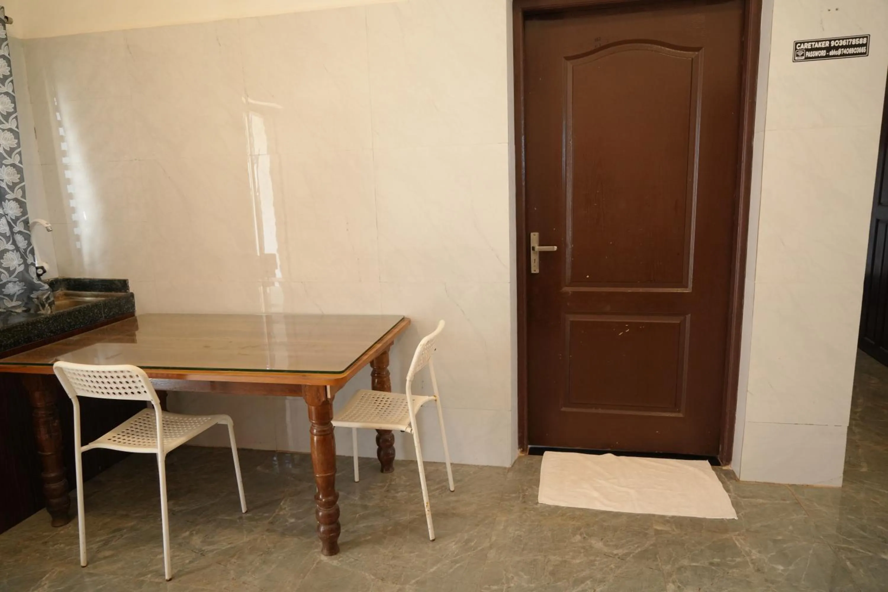 Dining area in Amani Beach Homestay