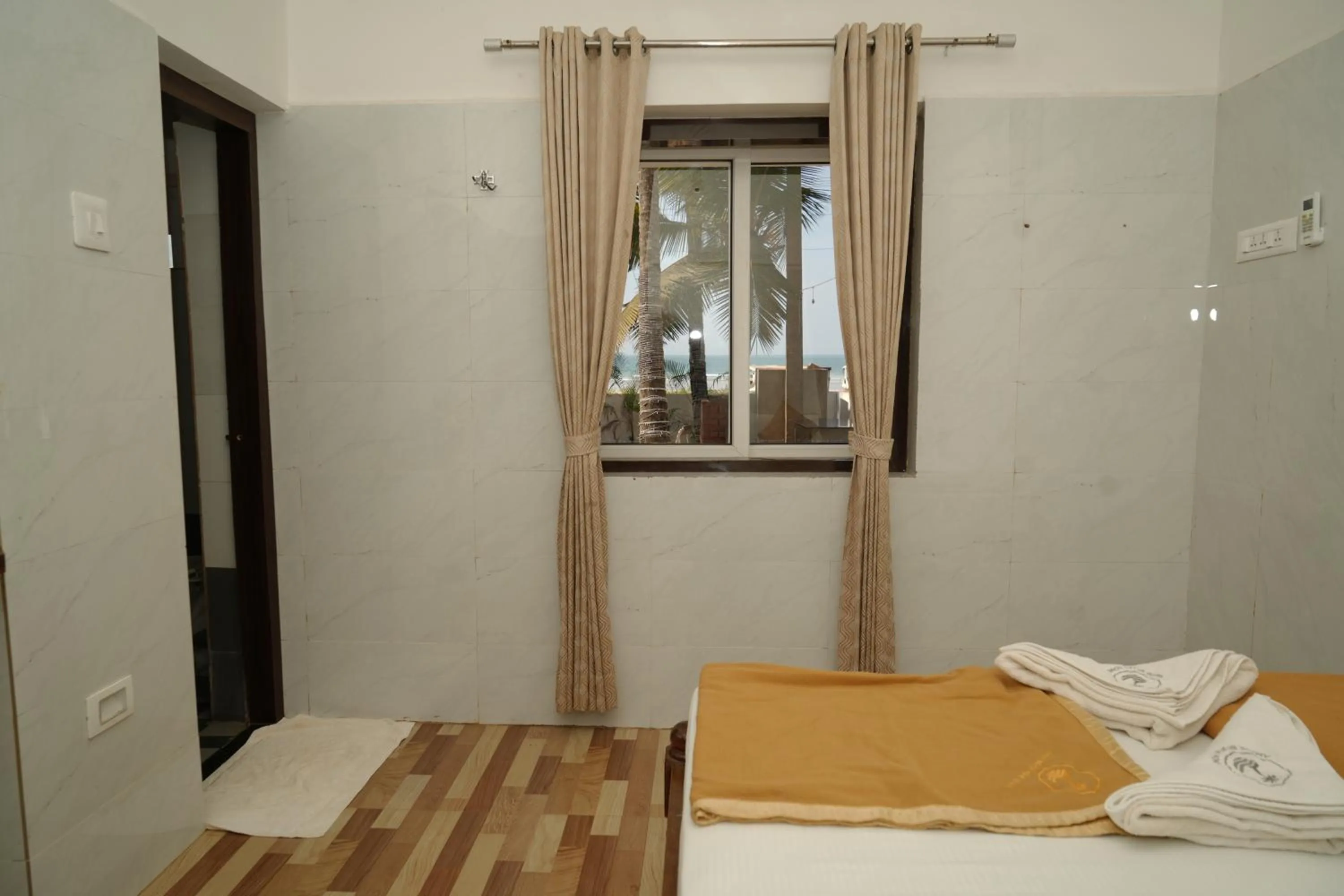 Bed in Amani Beach Homestay