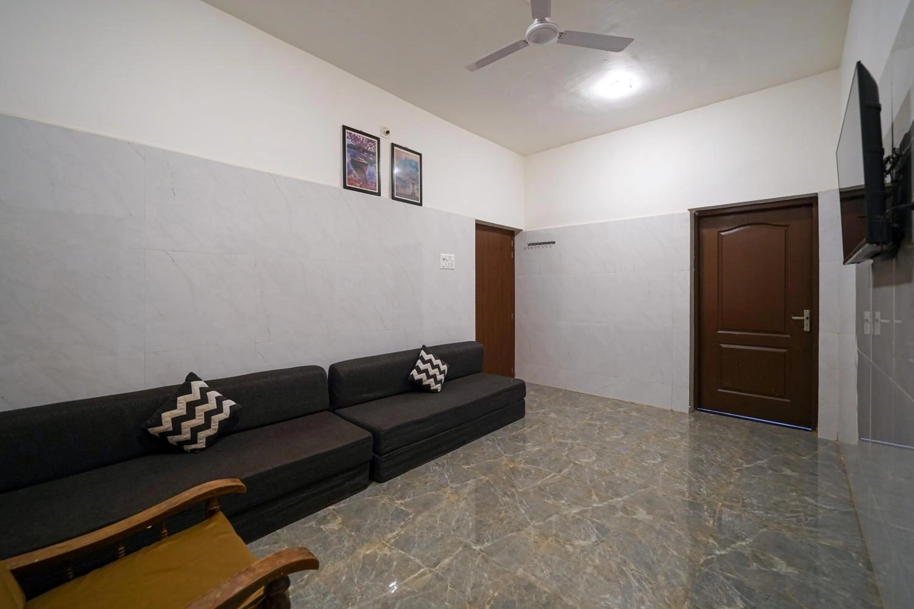 TV and multimedia in Open Hotel by Olive - Amani Beach Stay