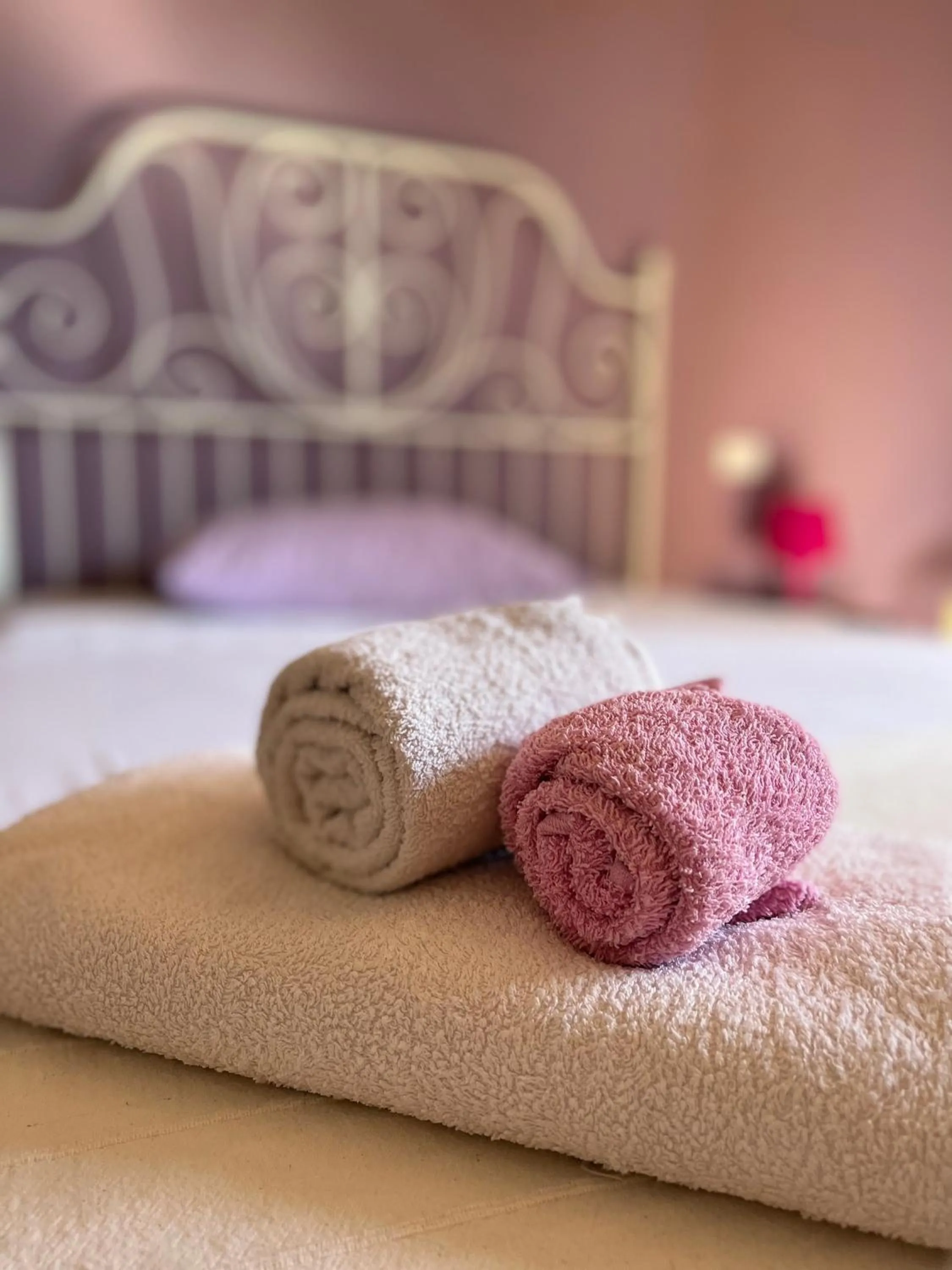 Bed in Le sorelle gemelle B&B