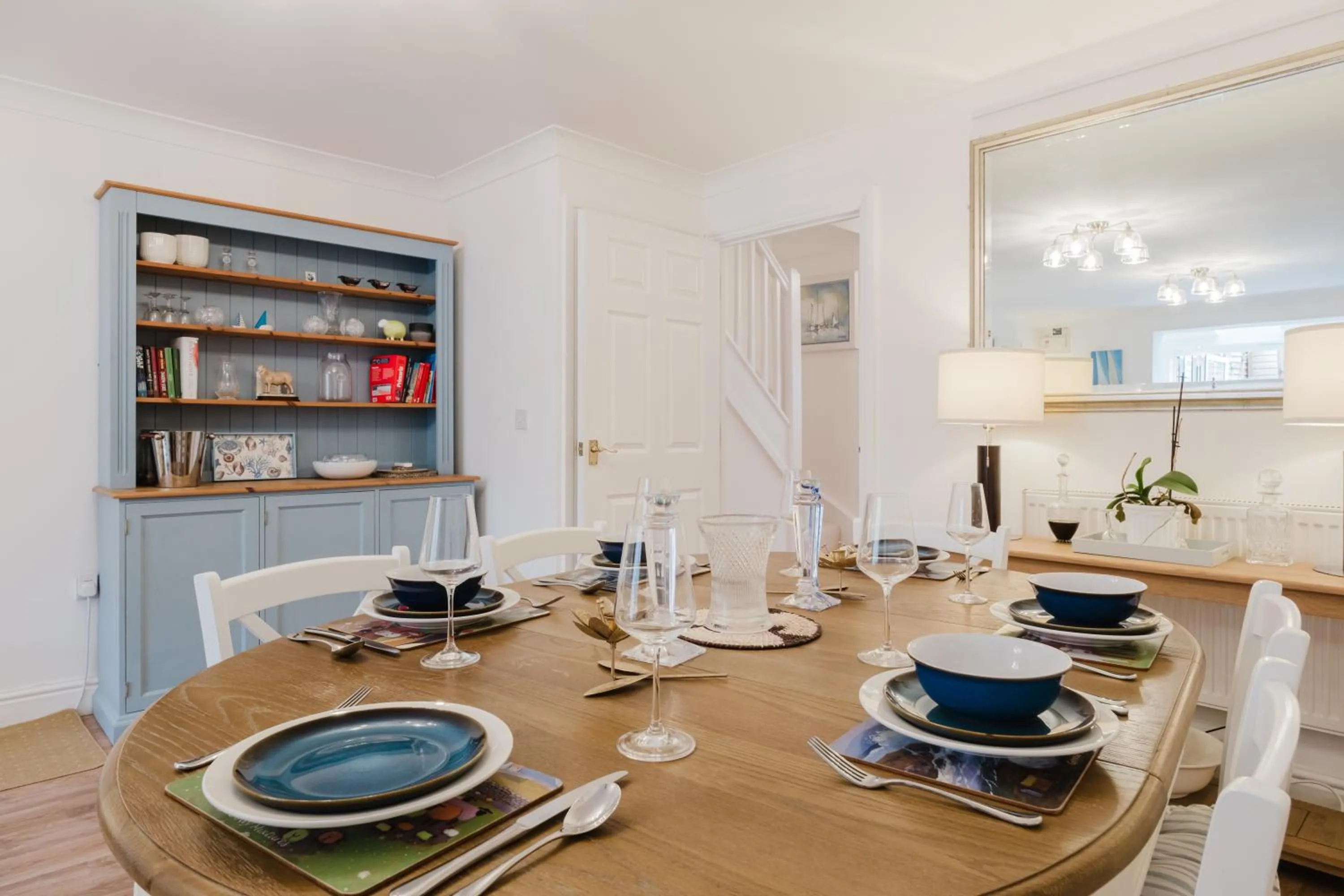 Stylish Retreat with Private Garden in Tetbury