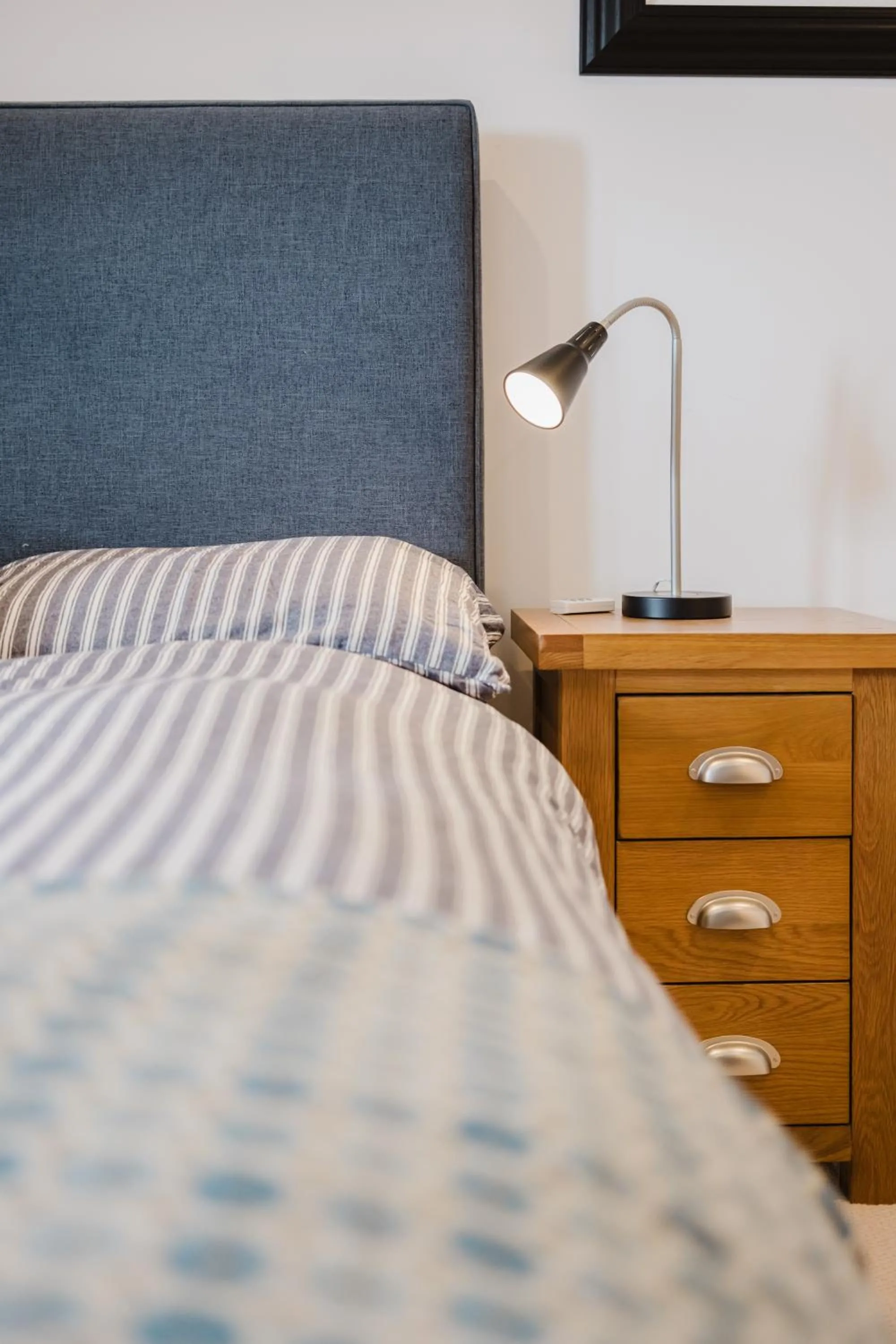 Bed in Stylish Retreat with Private Garden in Tetbury