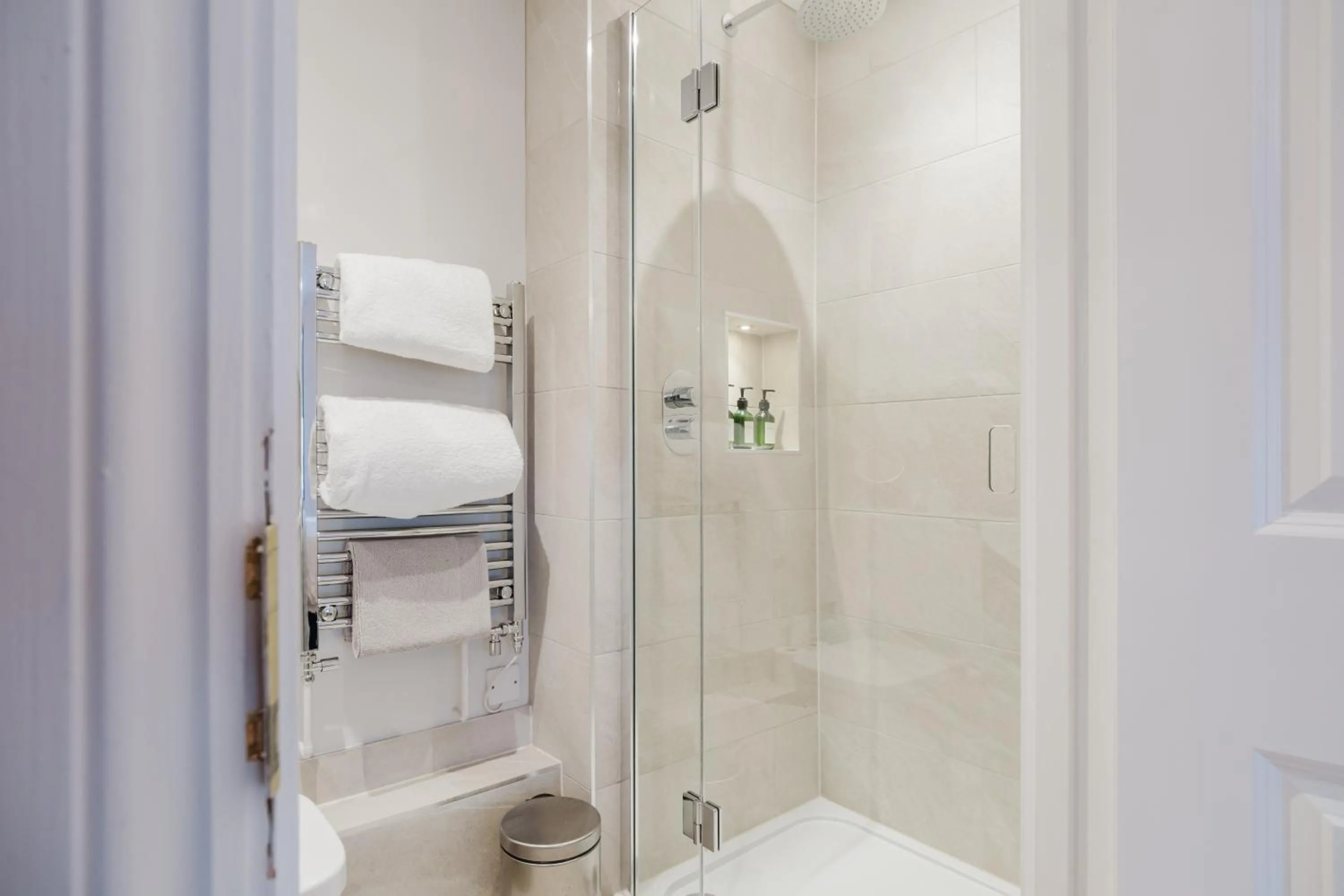 Stylish Retreat with Private Garden in Tetbury