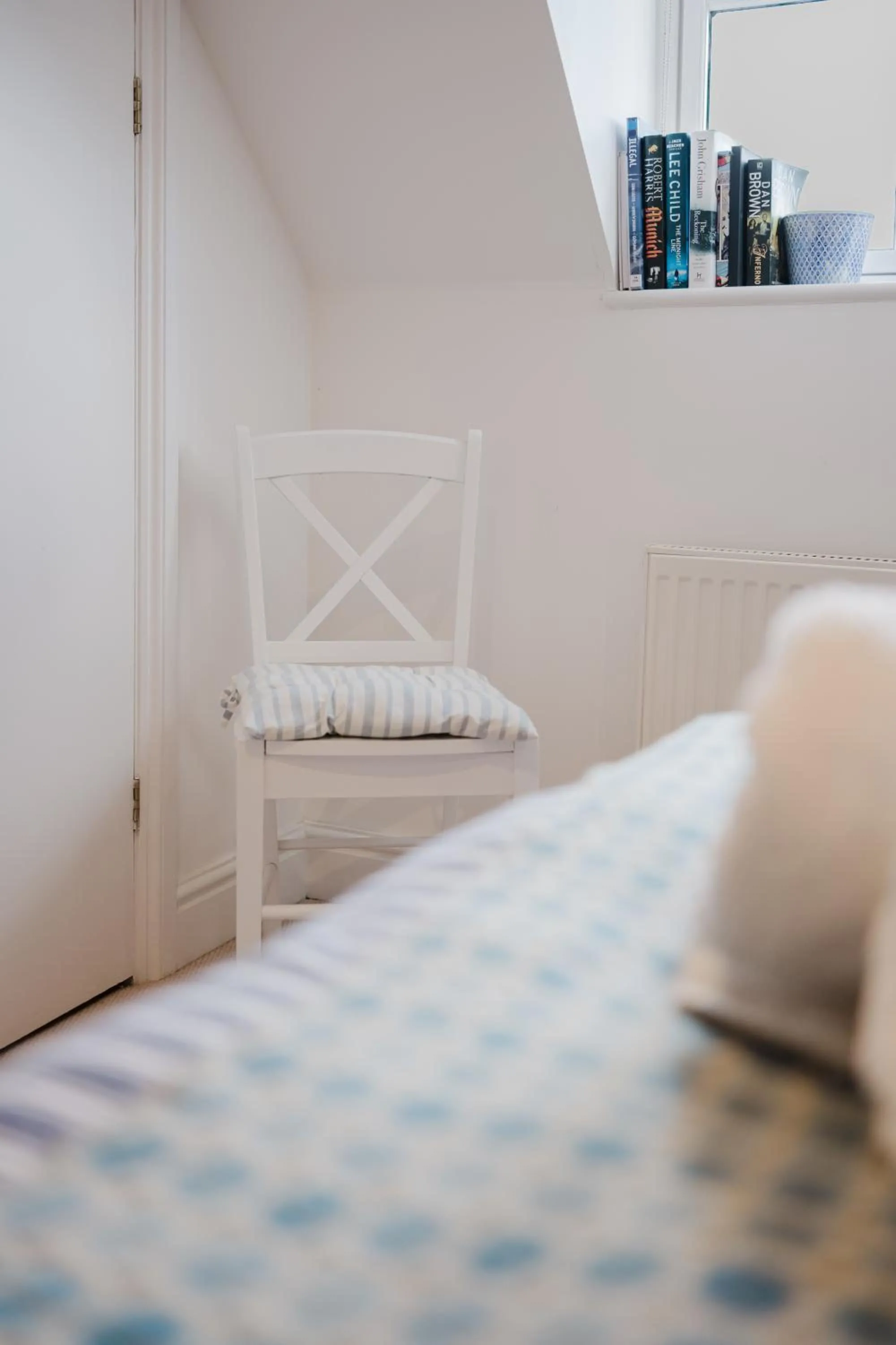 Bed in Stylish Retreat with Private Garden in Tetbury