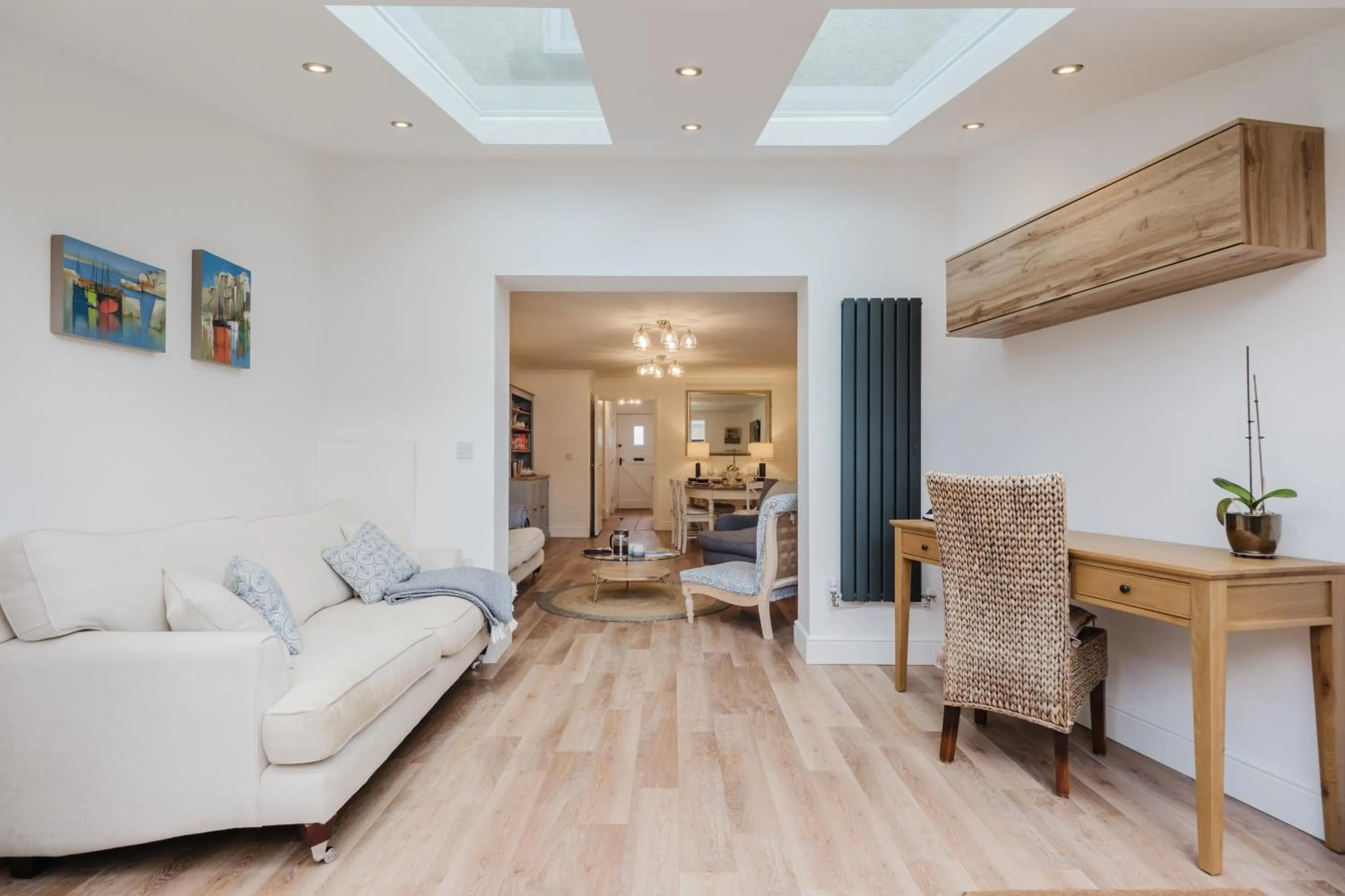 Stylish Retreat with Private Garden in Tetbury