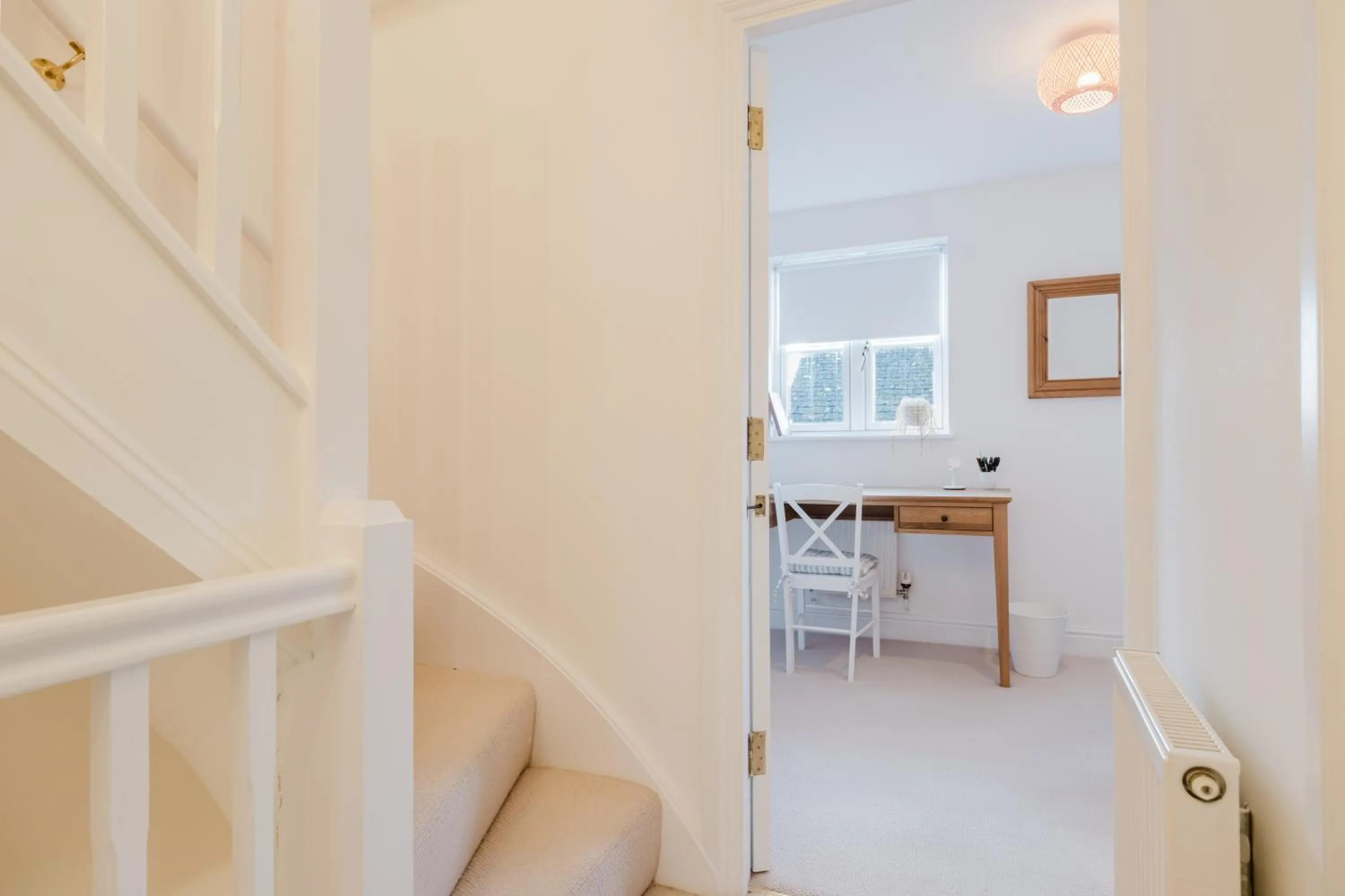 Stylish Retreat with Private Garden in Tetbury