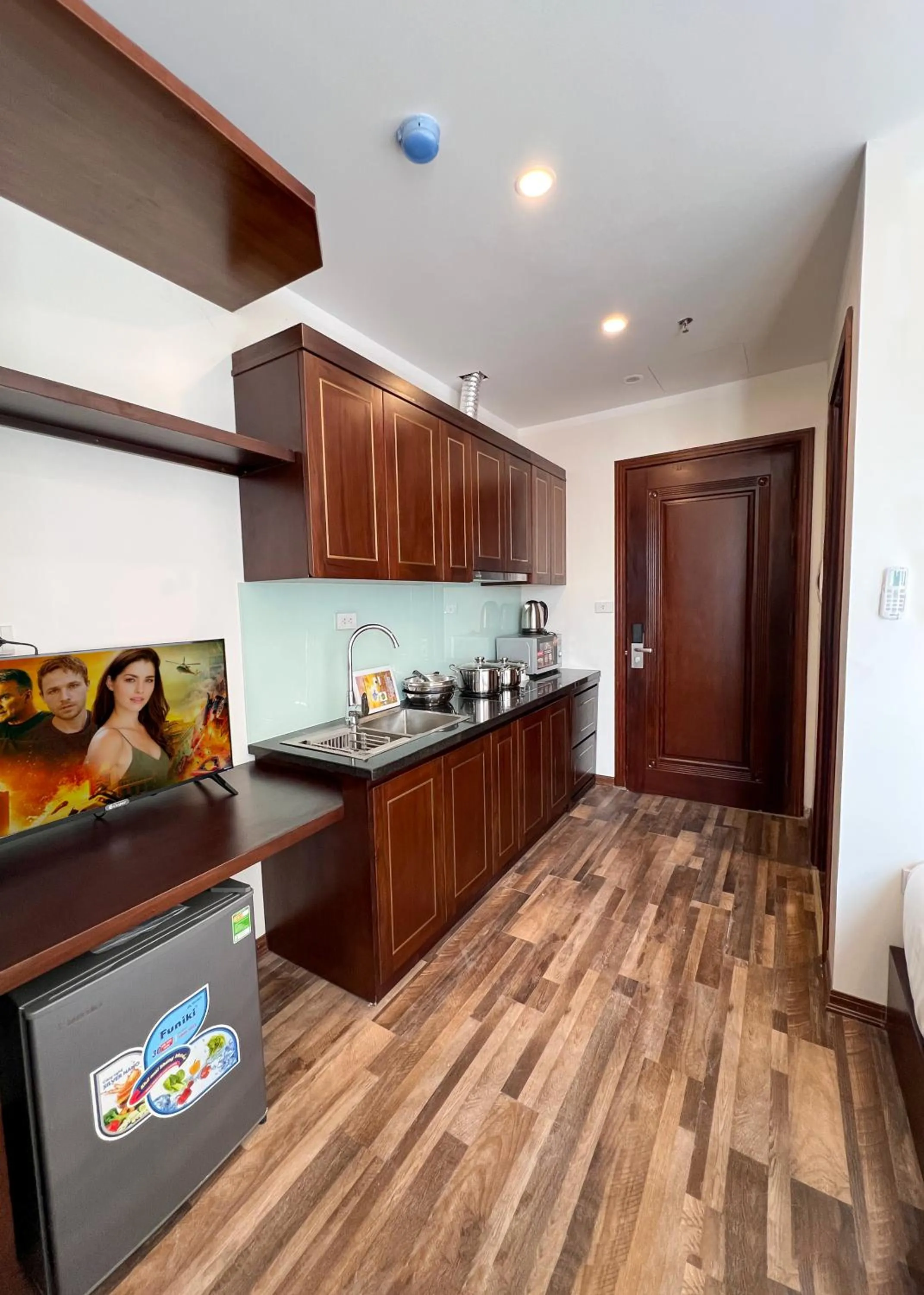Kitchen or kitchenette in Hanoi Apartment