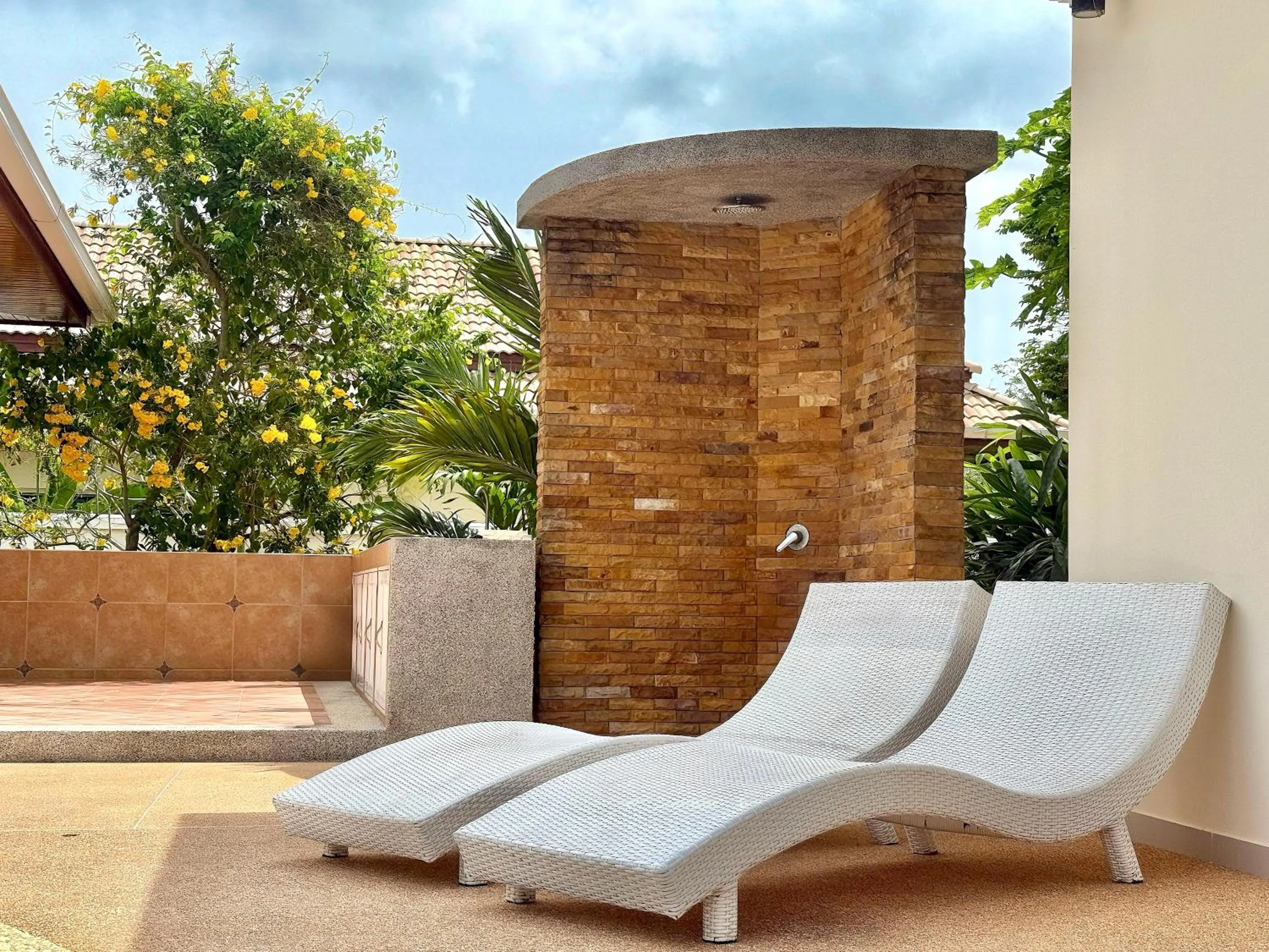 Chuan Pool Villa Rawai Phuket