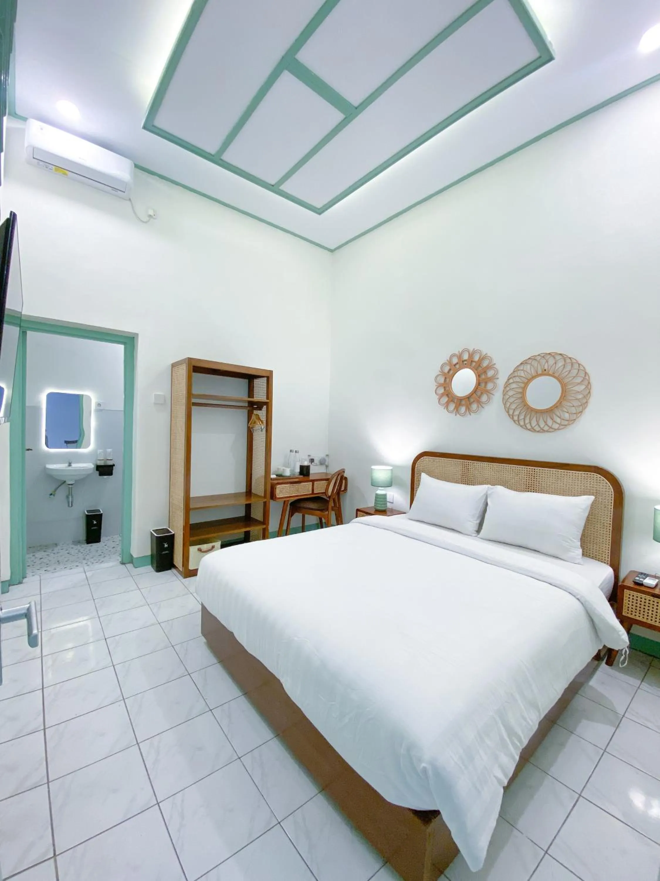 Property building, Bed in The Utara Hotel Tugu by Eresha Hospitality