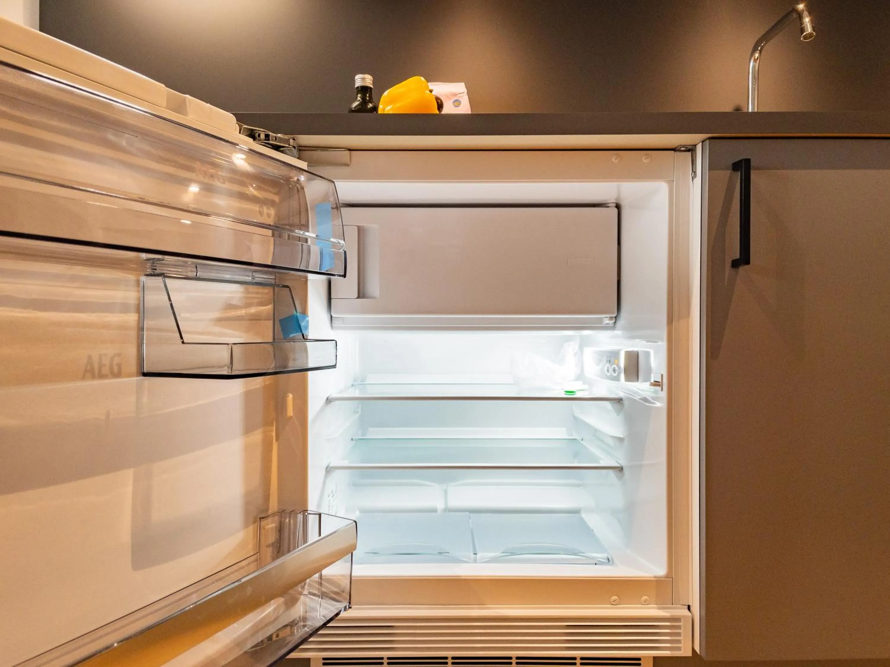 minibar in Injoy Premium Hotel Uppsala
