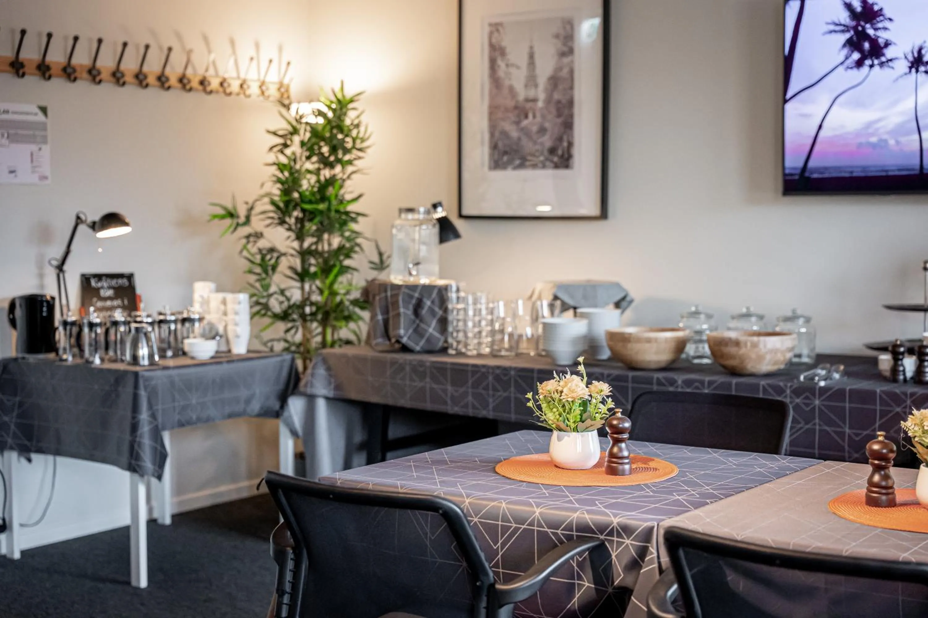 Breakfast in Injoy Premium Hotel Uppsala