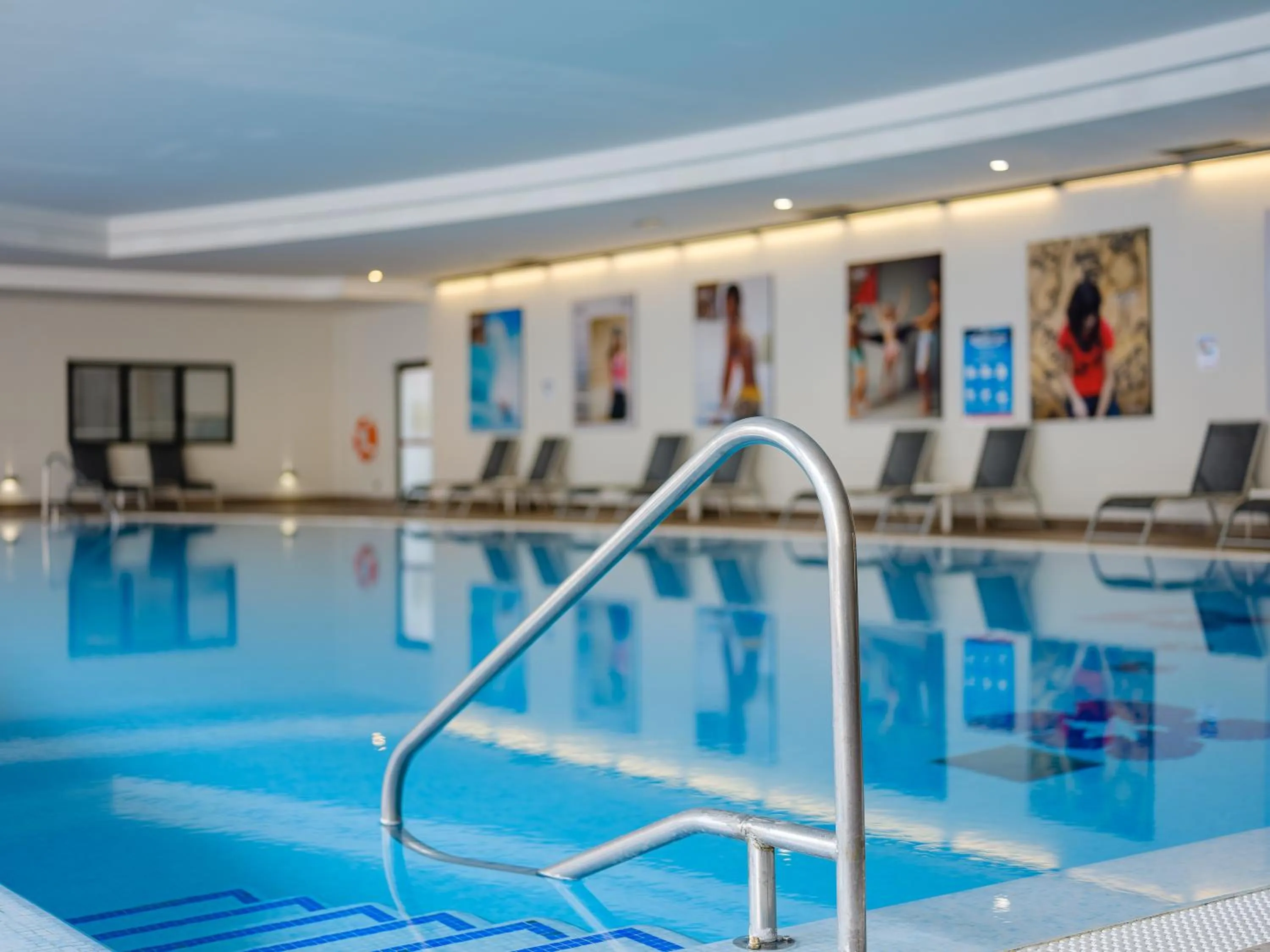 Swimming pool in Parc Hotel