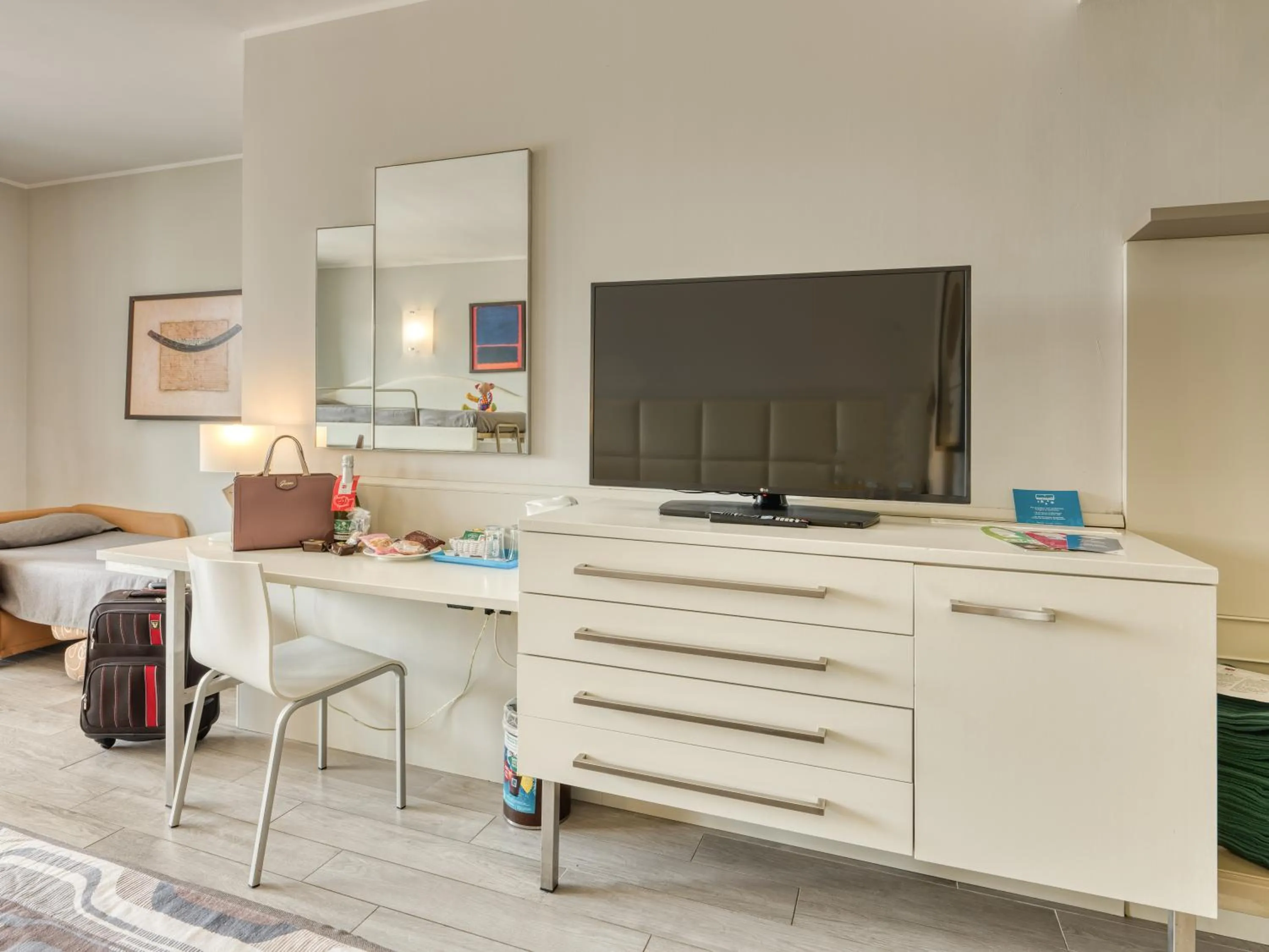 TV and multimedia in Parc Hotel