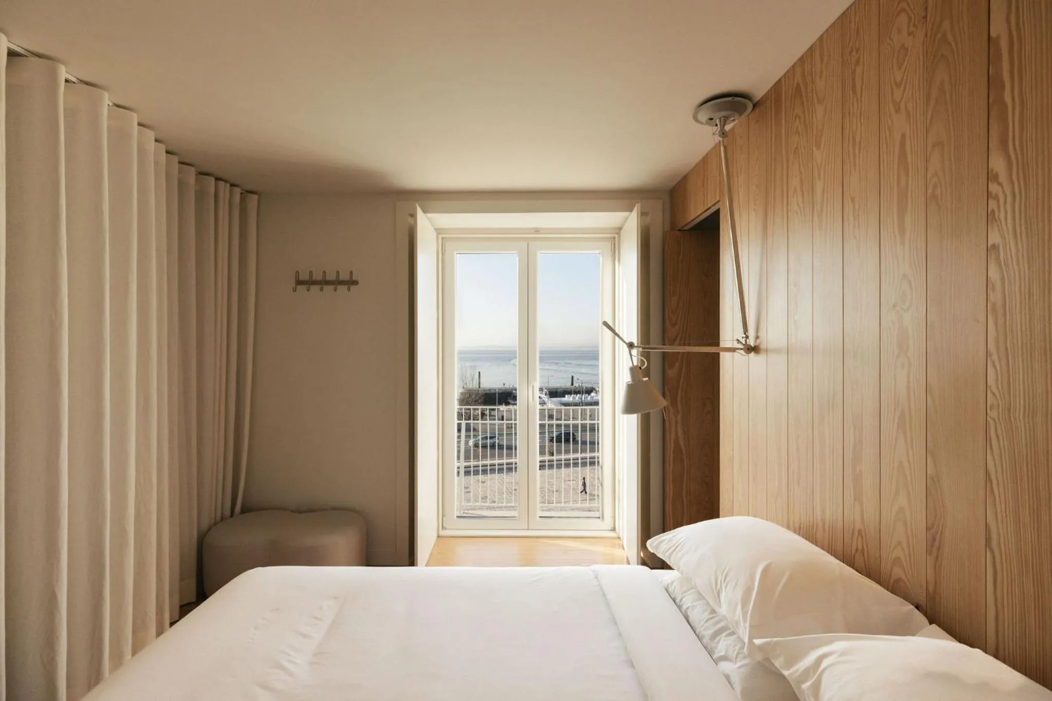 Bed in LIOZ Lisboa