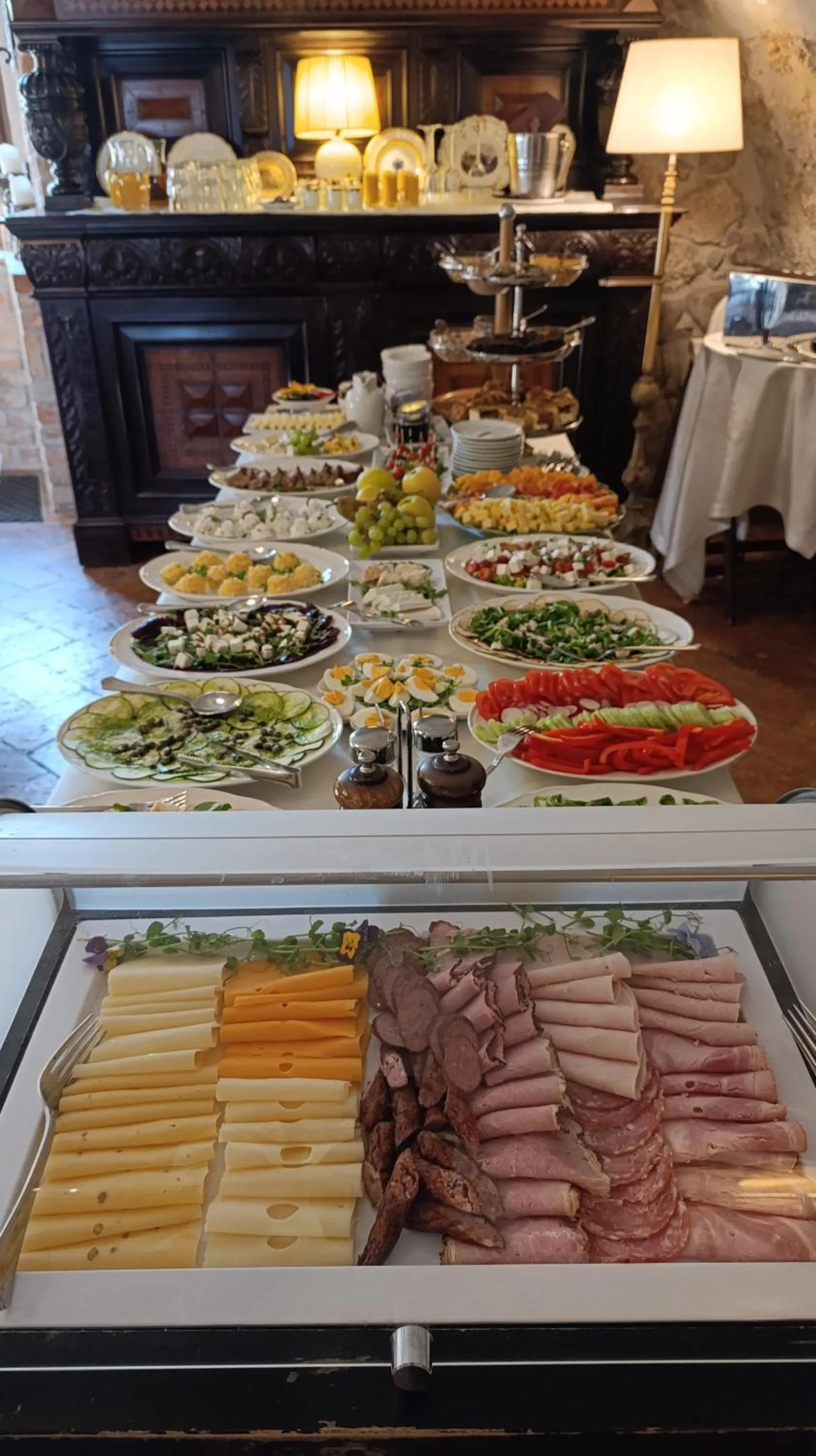 Zamek Karpniki Schloss Fischbach