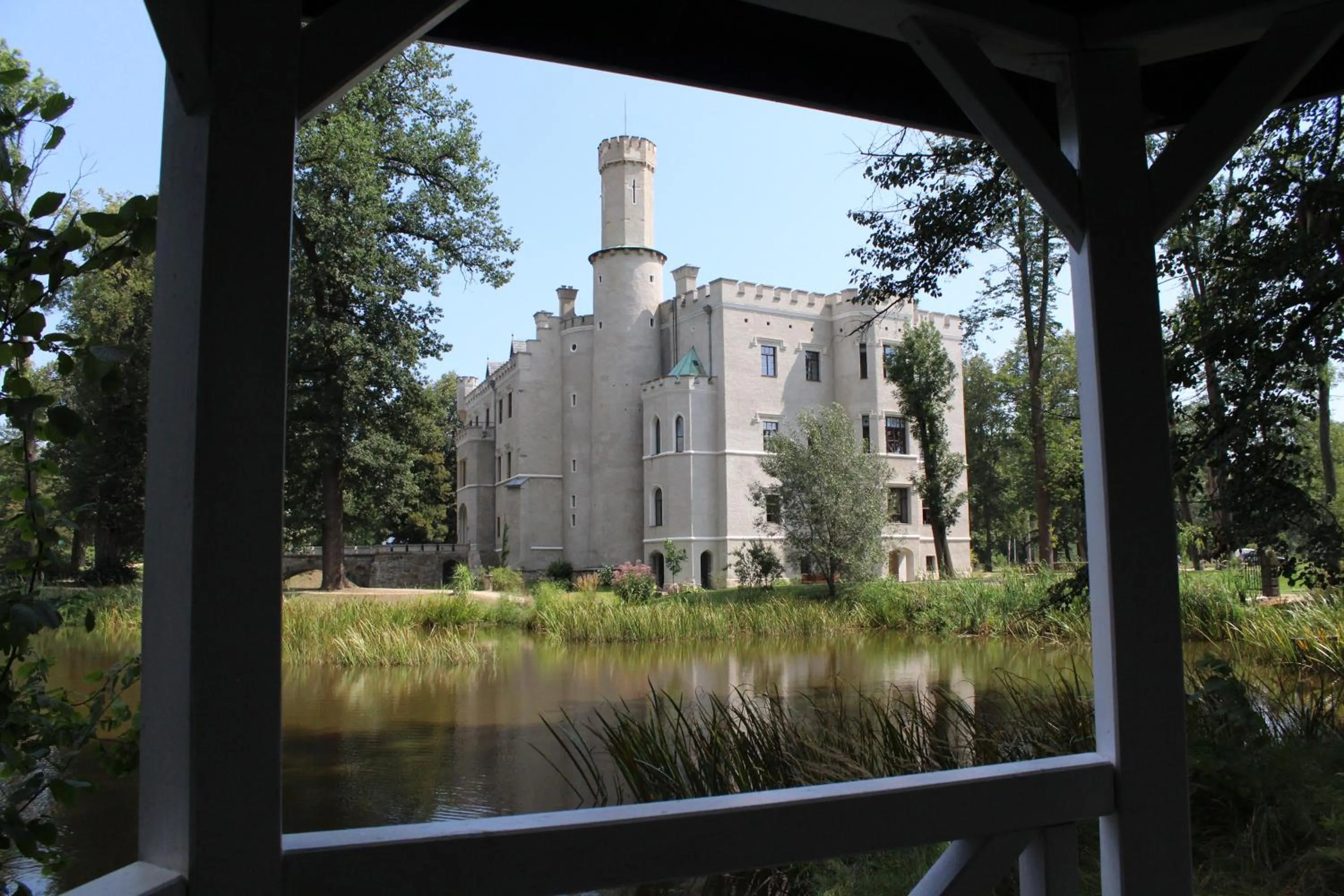 Garden in Zamek Karpniki Schloss Fischbach