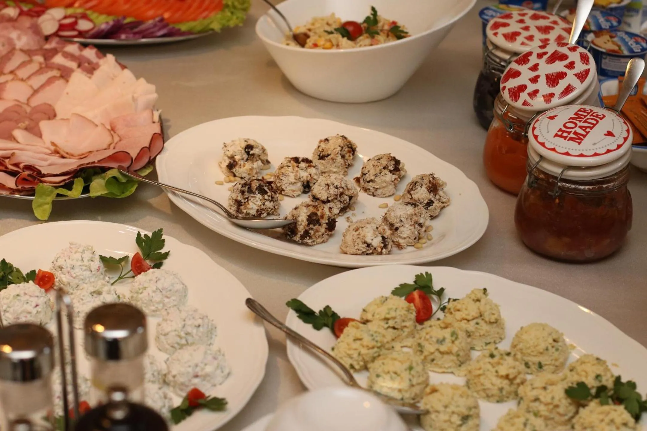 Food and drinks in Zamek Karpniki Schloss Fischbach