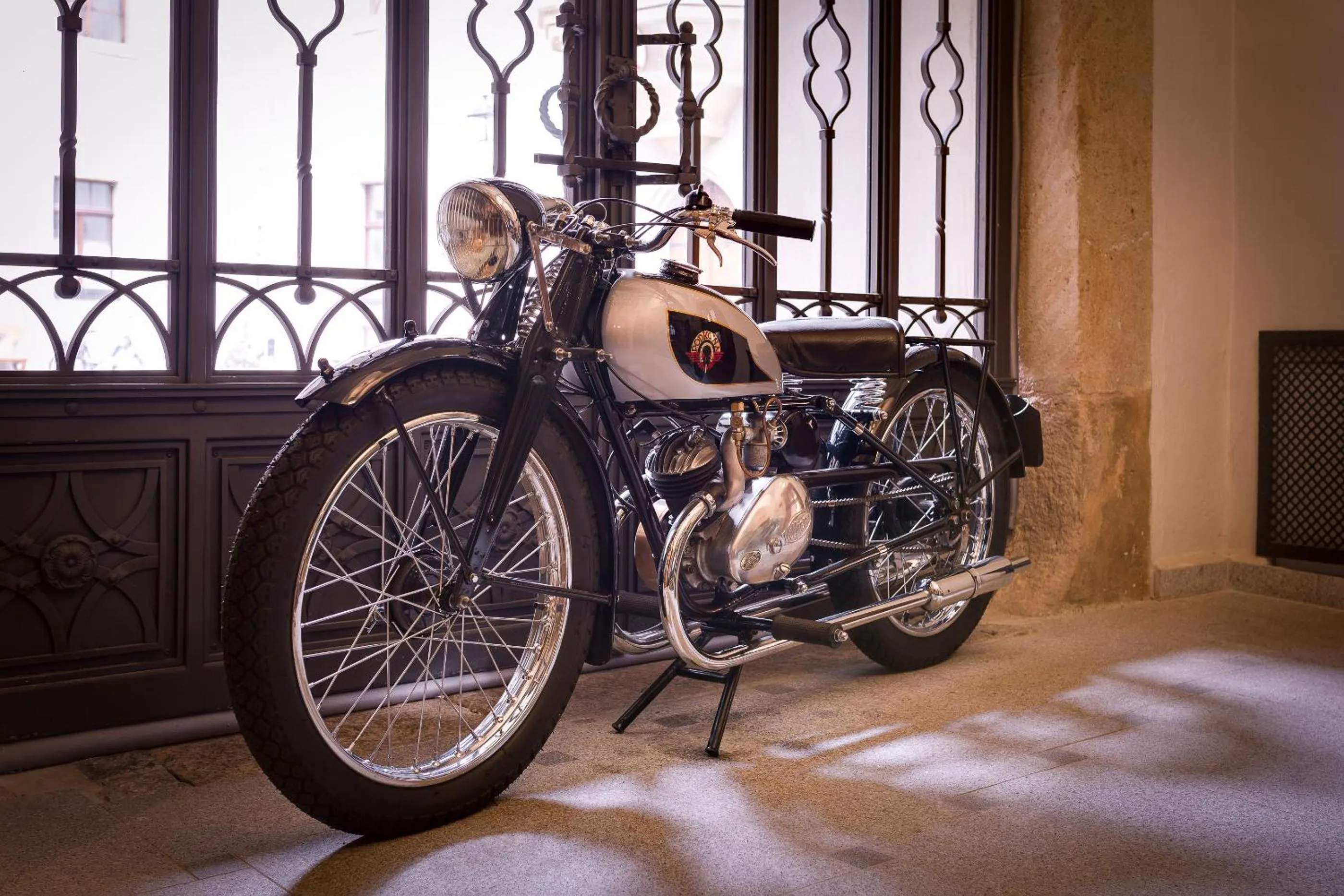 Lobby or reception in Zamek Karpniki Schloss Fischbach