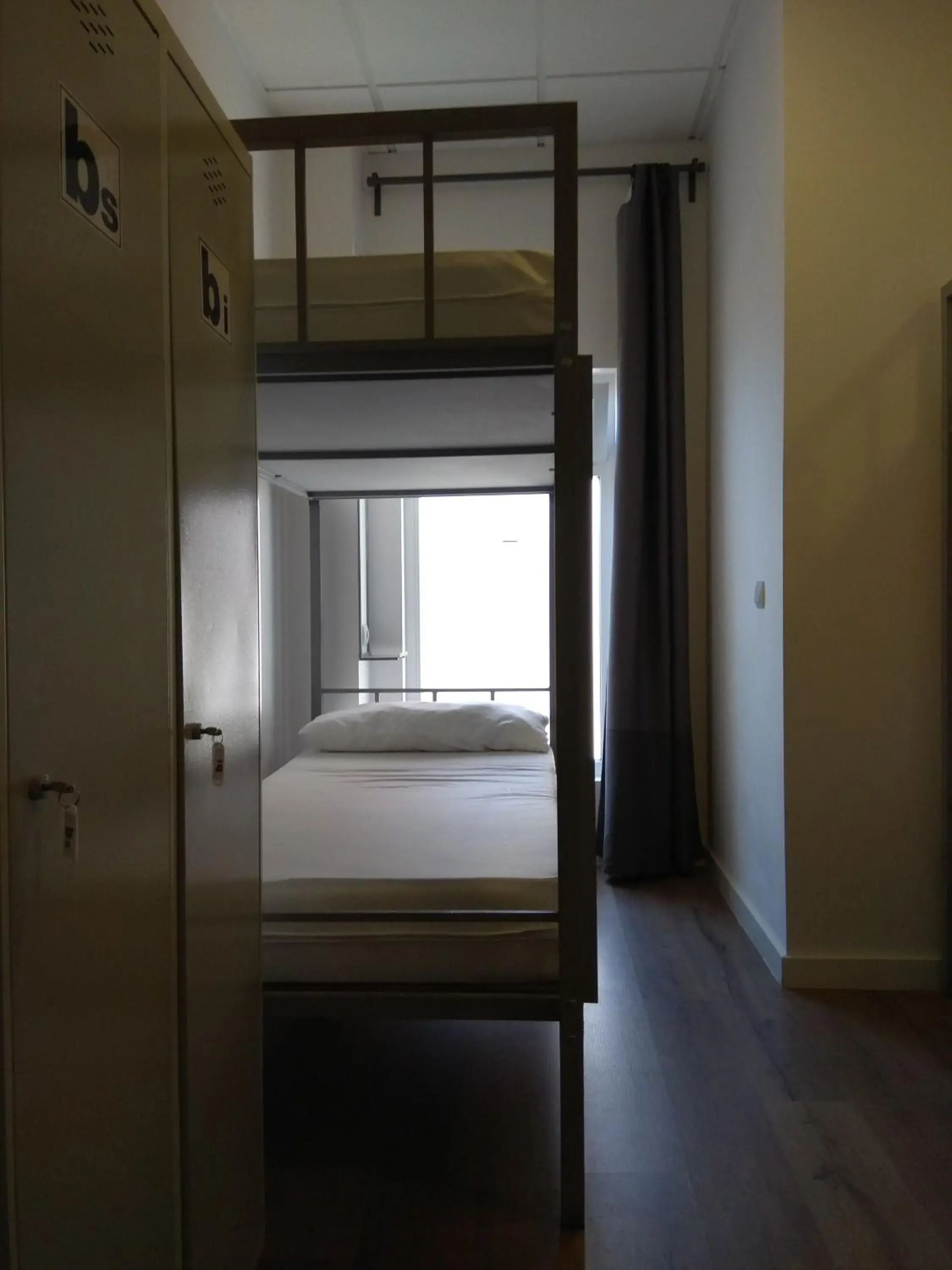 6-Bed Mixed Dormitory Room in Check In León 6-Bed Mixed Dormitory Room in Check In León