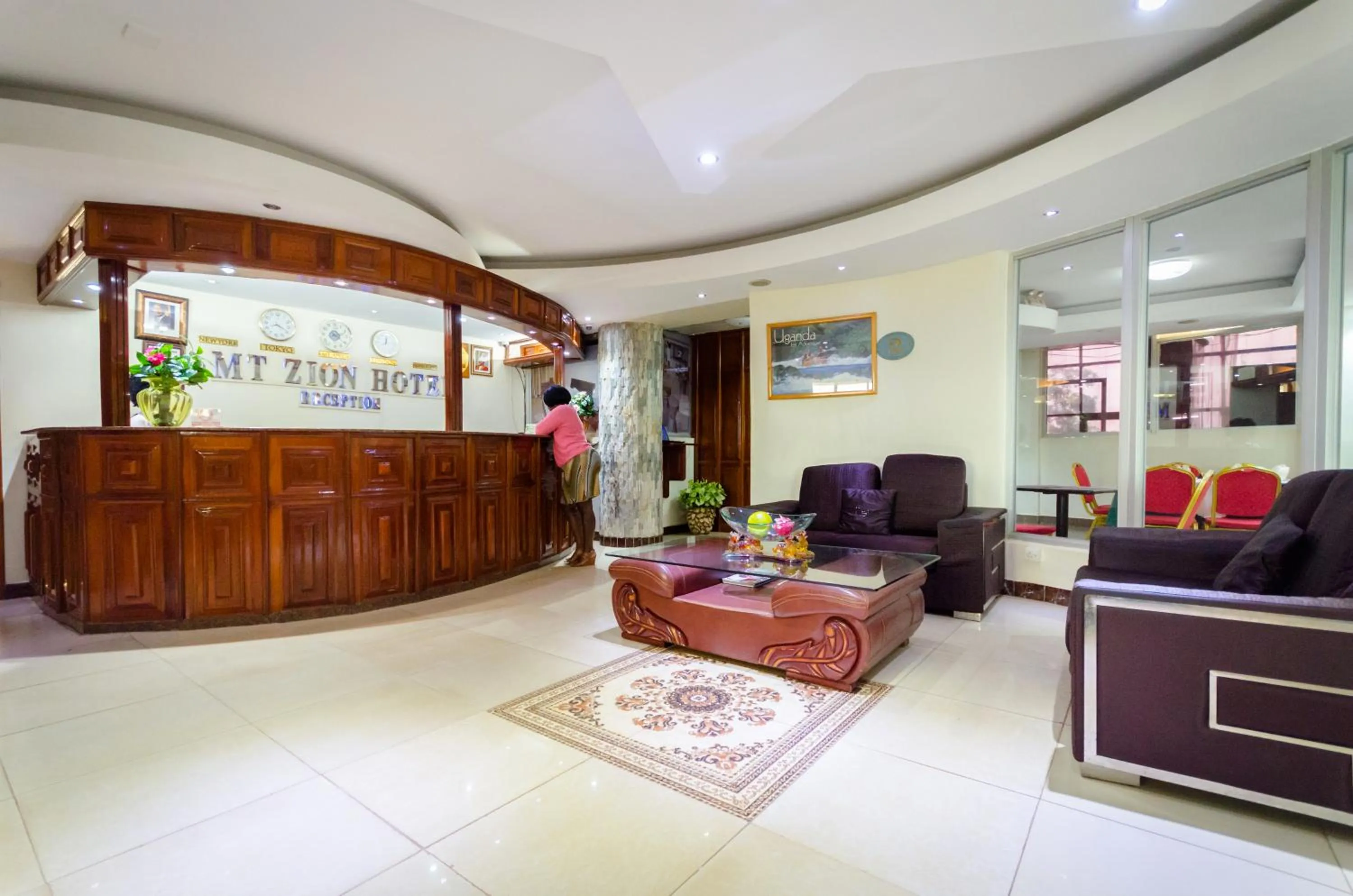 Lobby or reception in Mt. Zion Hotel