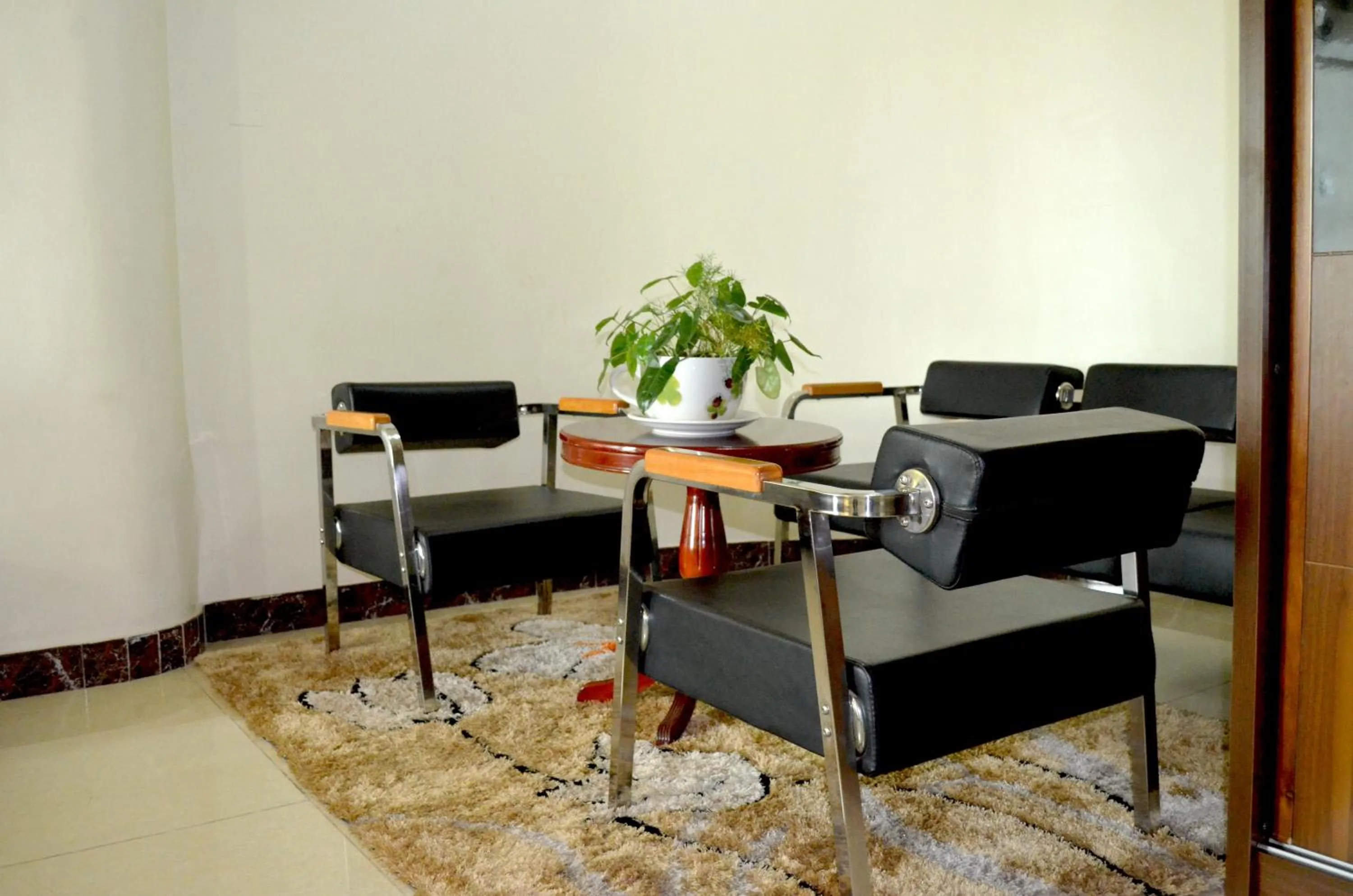 Seating area in Mt. Zion Hotel