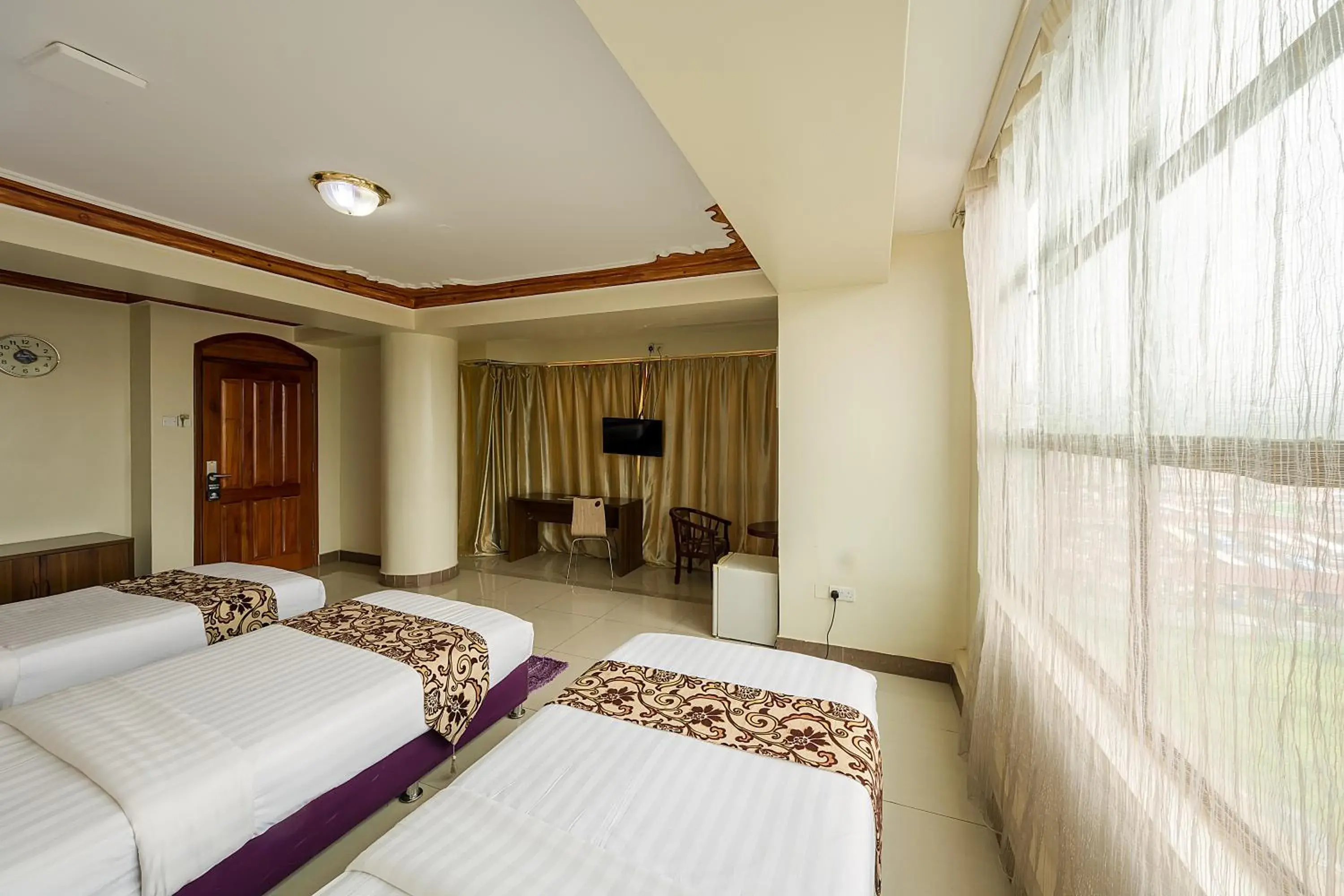 Triple Room in Mt. Zion Hotel Triple Room in Mt. Zion Hotel