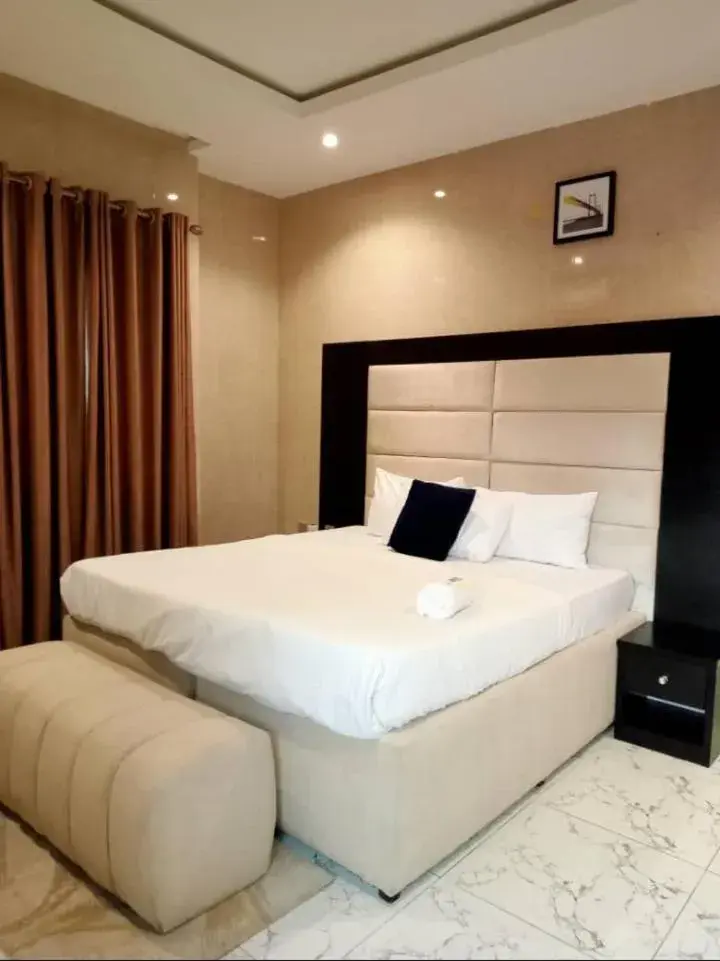 Uranus House Uranus House