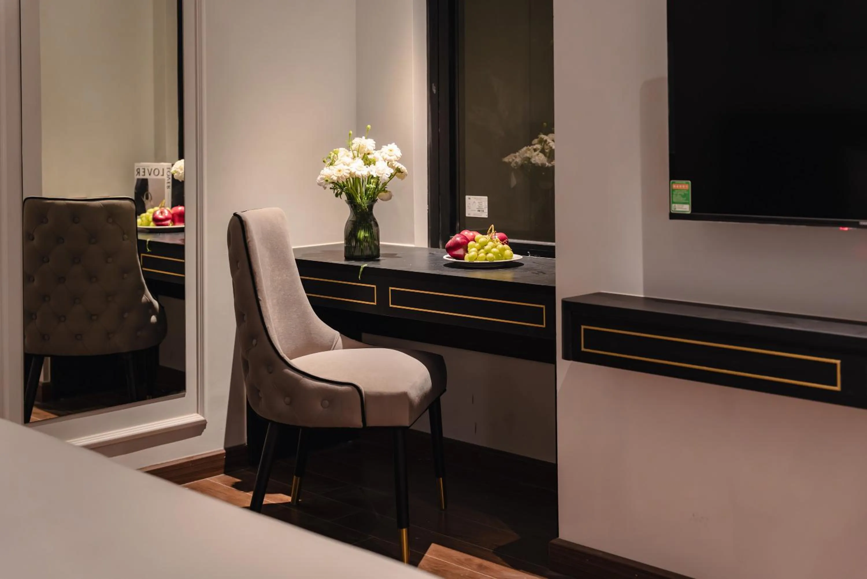 TV and multimedia in 22Land Cloud Hotel