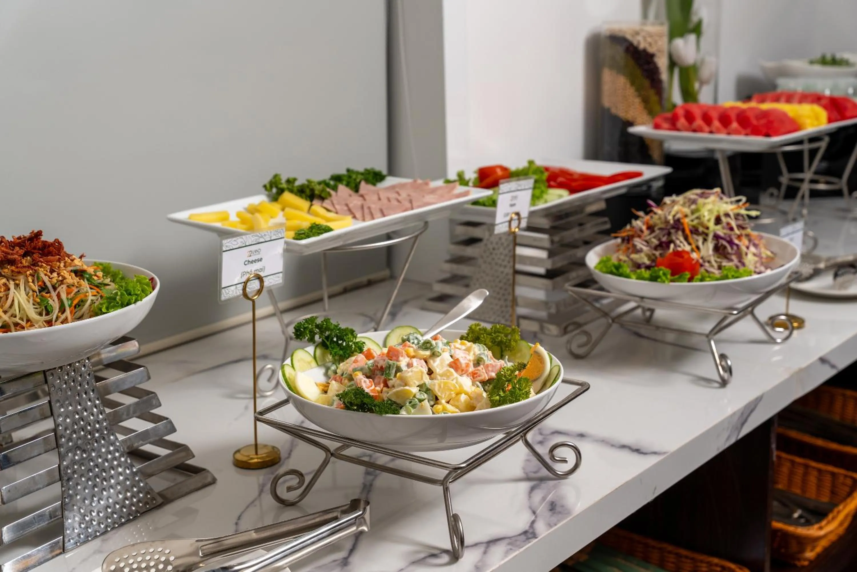 Food and drinks in 22Land Cloud Hotel