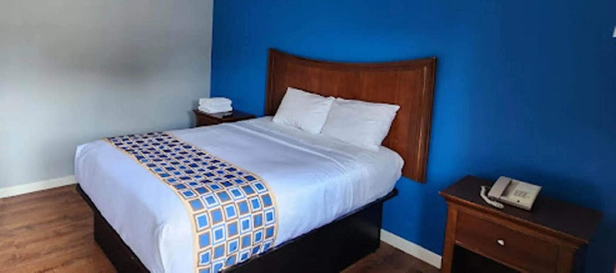 Bed in Buckroe Motel