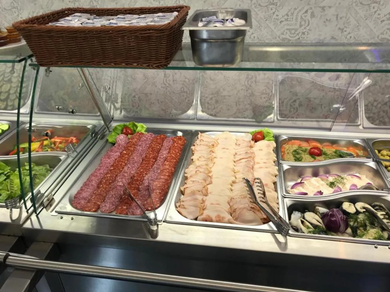 Buffet breakfast in Hotel Apollo