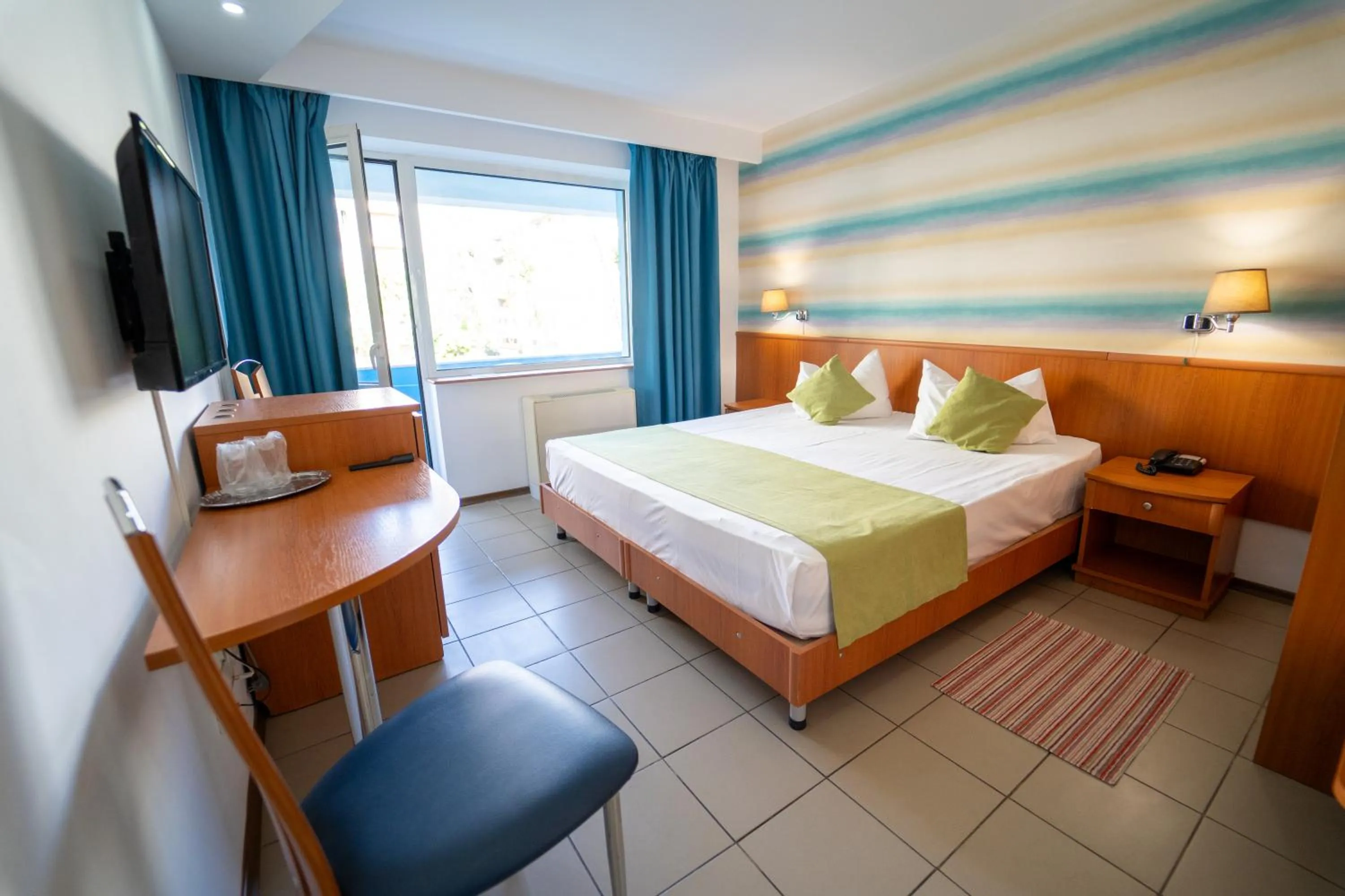 Photo of the whole room, Bed in Hotel Apollo