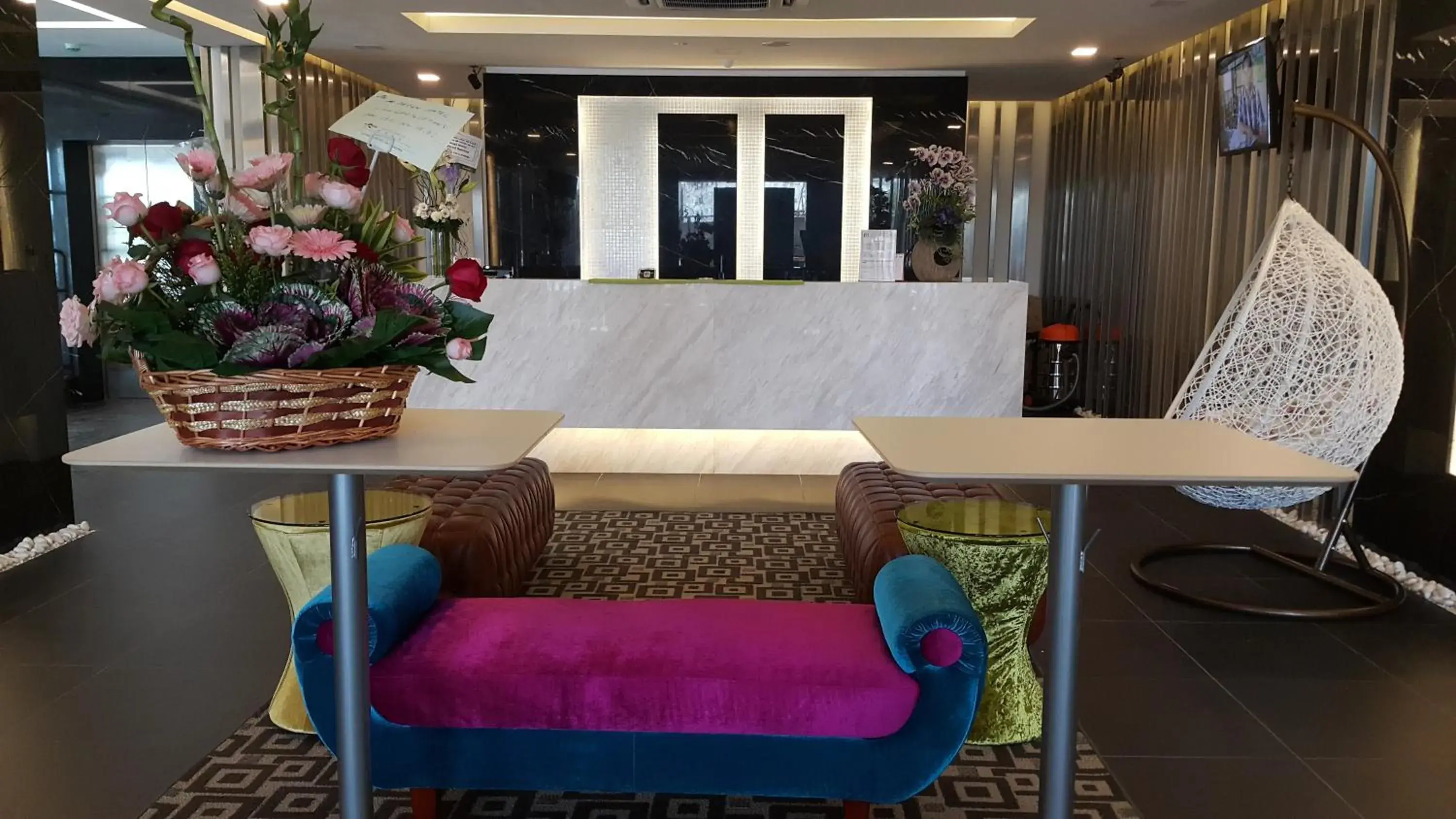 Lobby or reception in M Design Hotel @ Shamelin Perkasa Lobby or reception in M Design Hotel @ Shamelin Perkasa