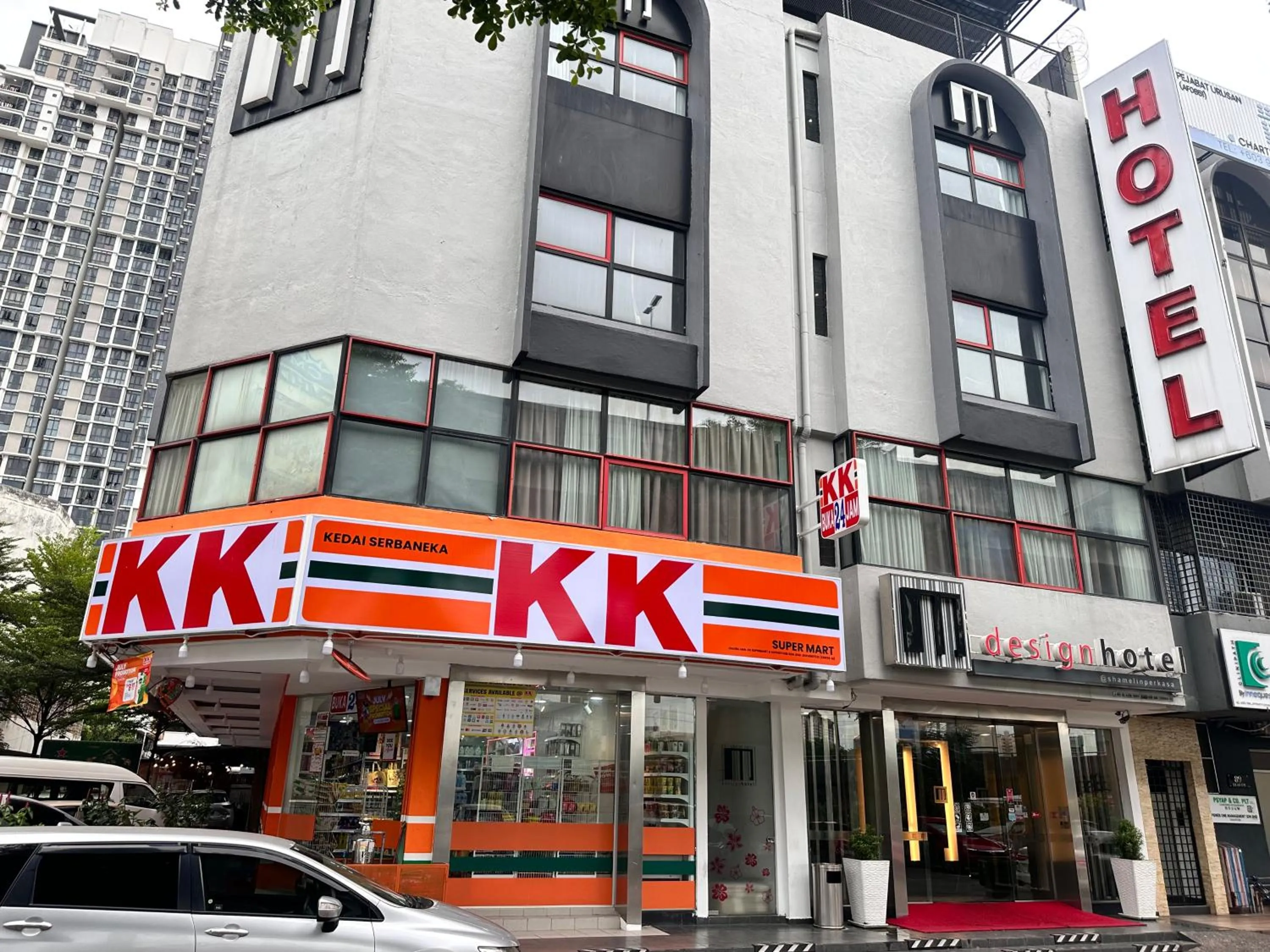 M Design Hotel @ Shamelin Perkasa