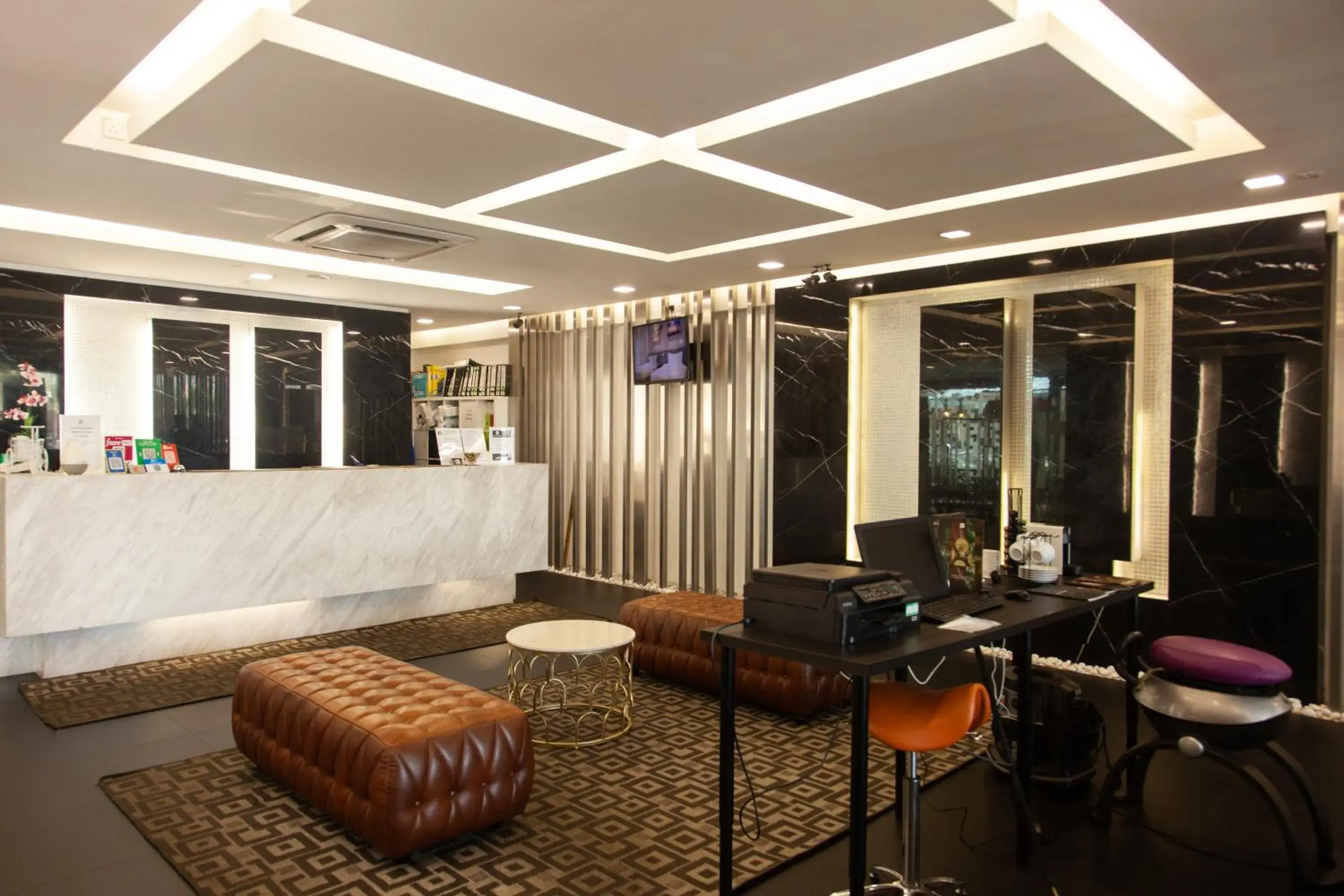 Lobby or reception in M Design Hotel @ Shamelin Perkasa Lobby or reception in M Design Hotel @ Shamelin Perkasa