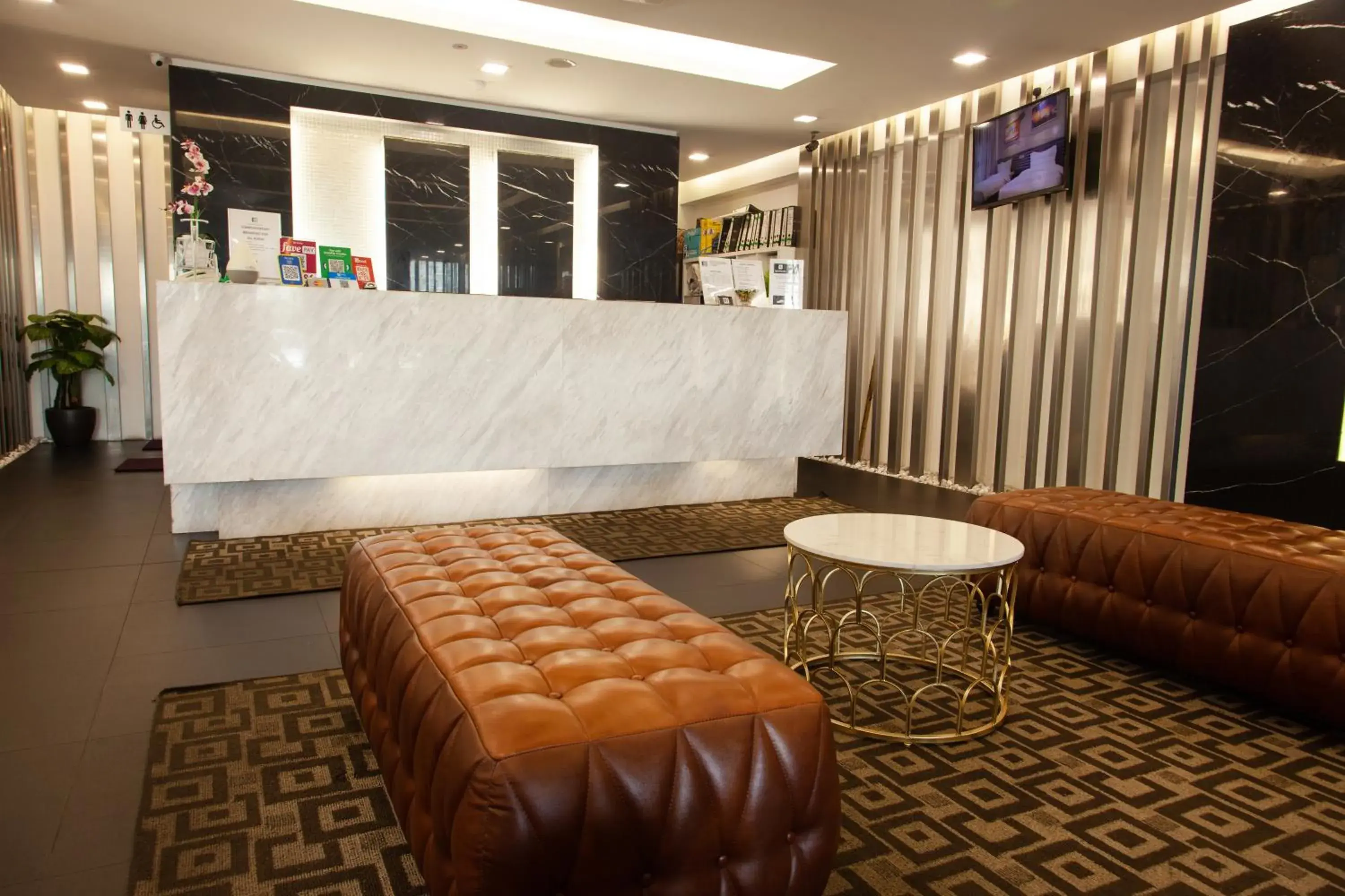 Lobby or reception in M Design Hotel @ Shamelin Perkasa Lobby or reception in M Design Hotel @ Shamelin Perkasa