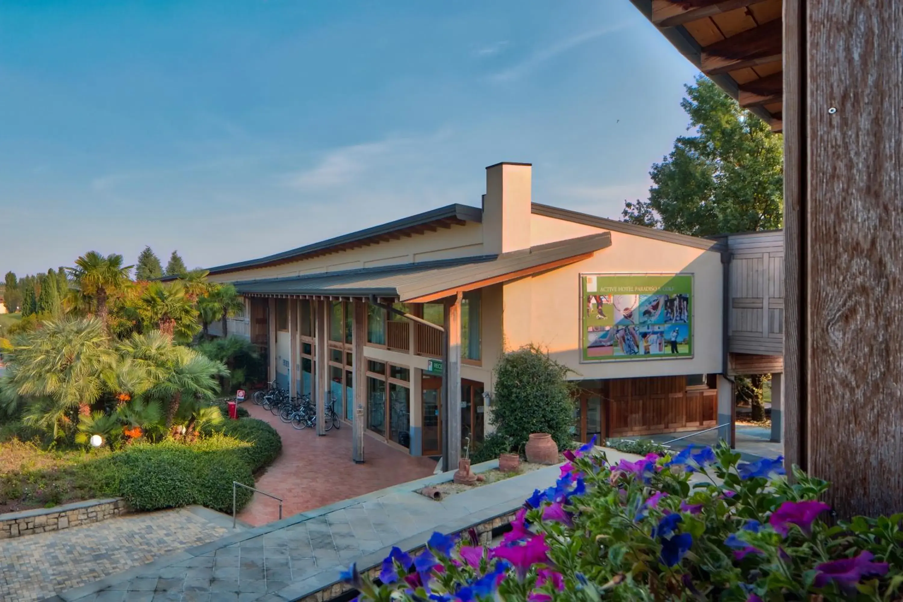 Facade/entrance in Active Hotel Paradiso Facade/entrance in Active Hotel Paradiso