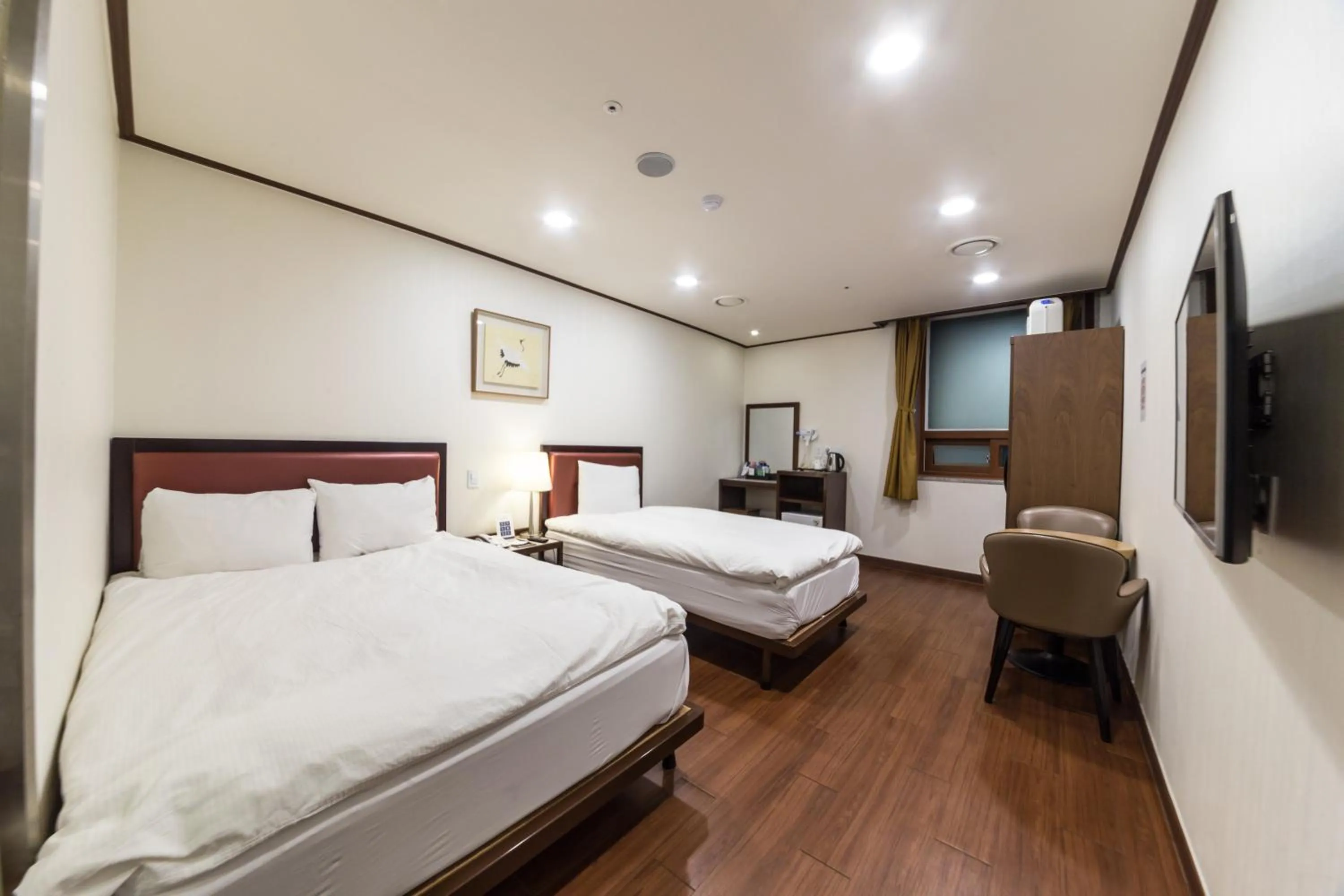Bed in Youngbin Hotel