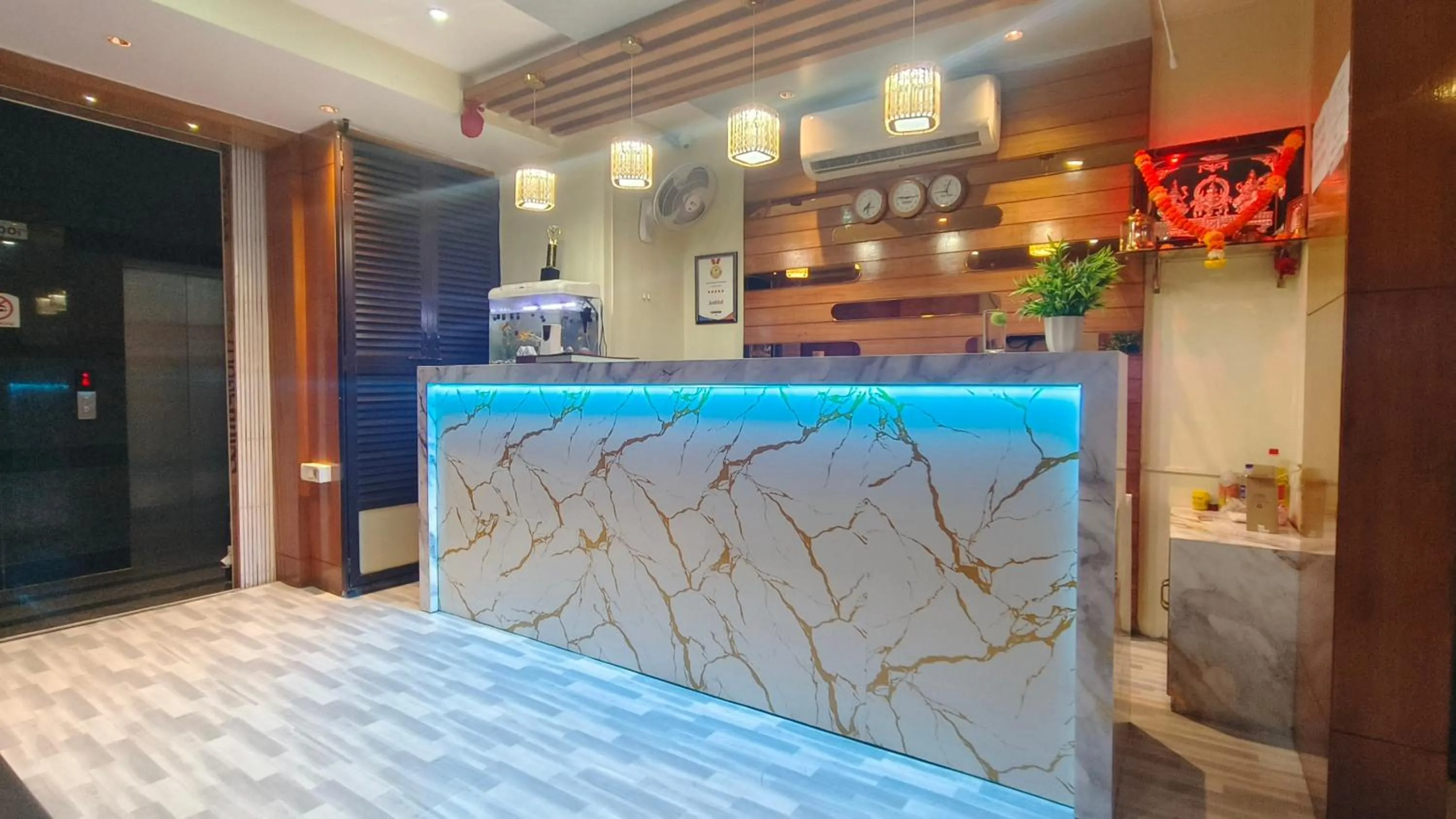 Hotel Ashraya International