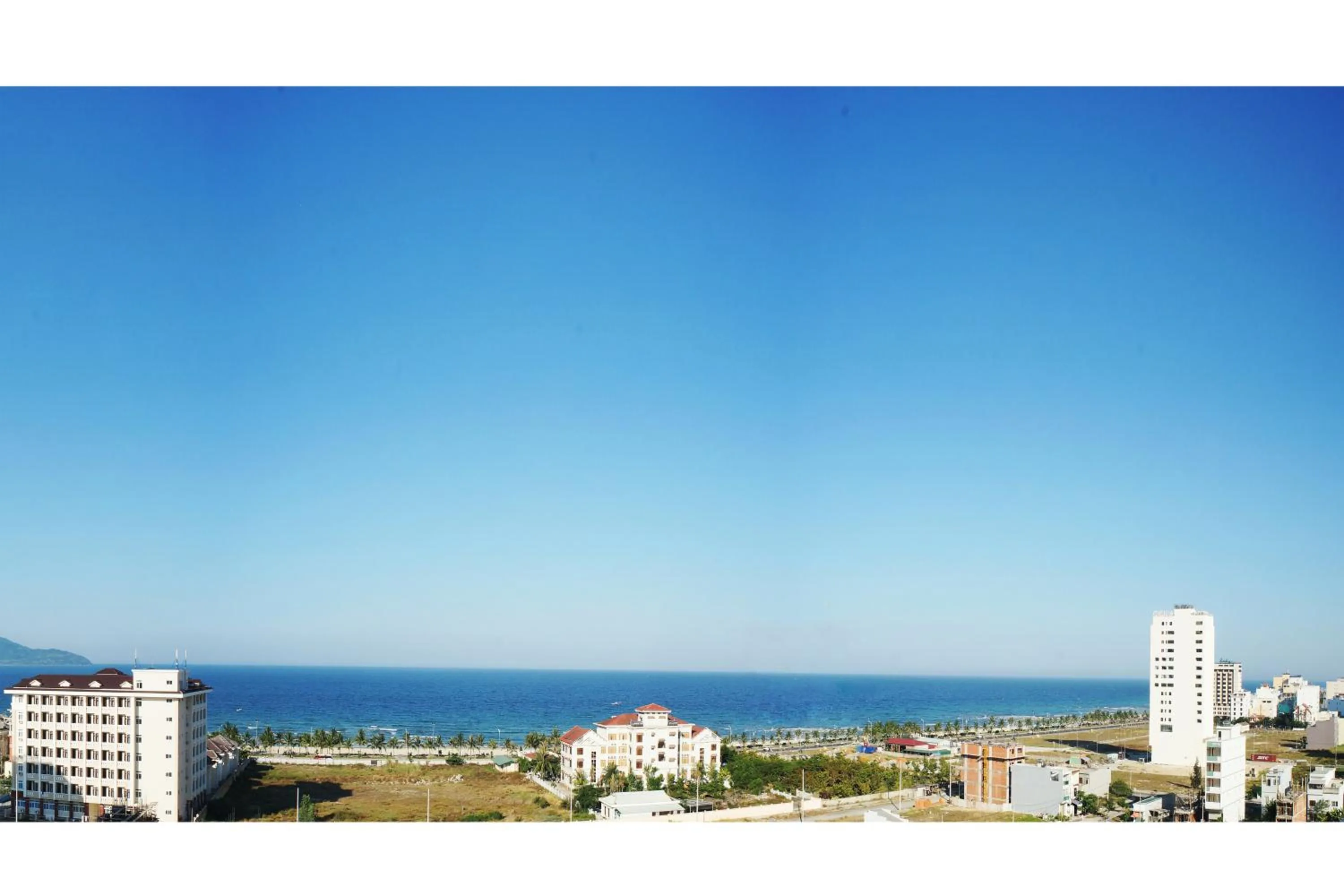 Sea view in Golden Star Hotel by THG