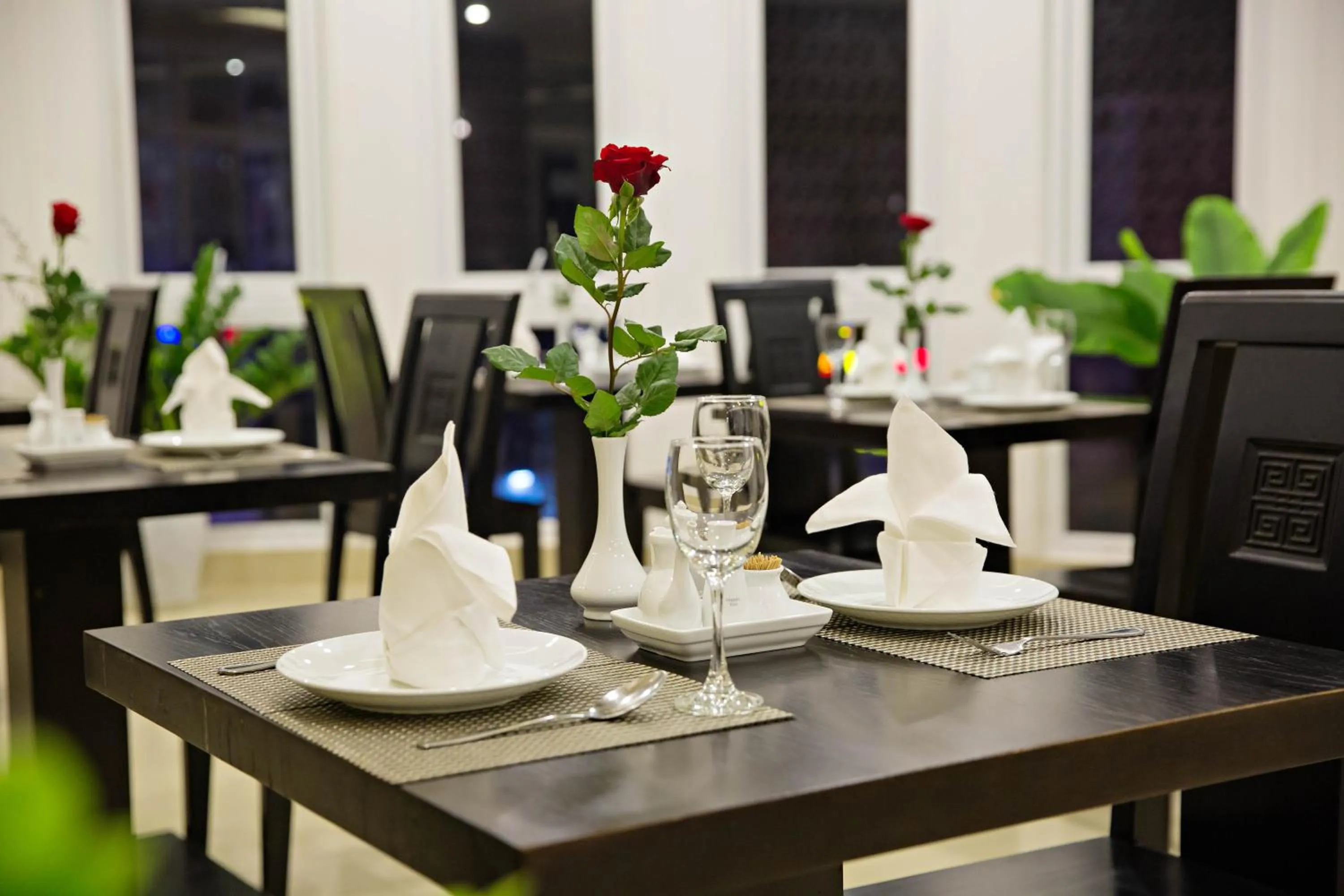 Restaurant/places to eat in Golden Star Hotel by THG