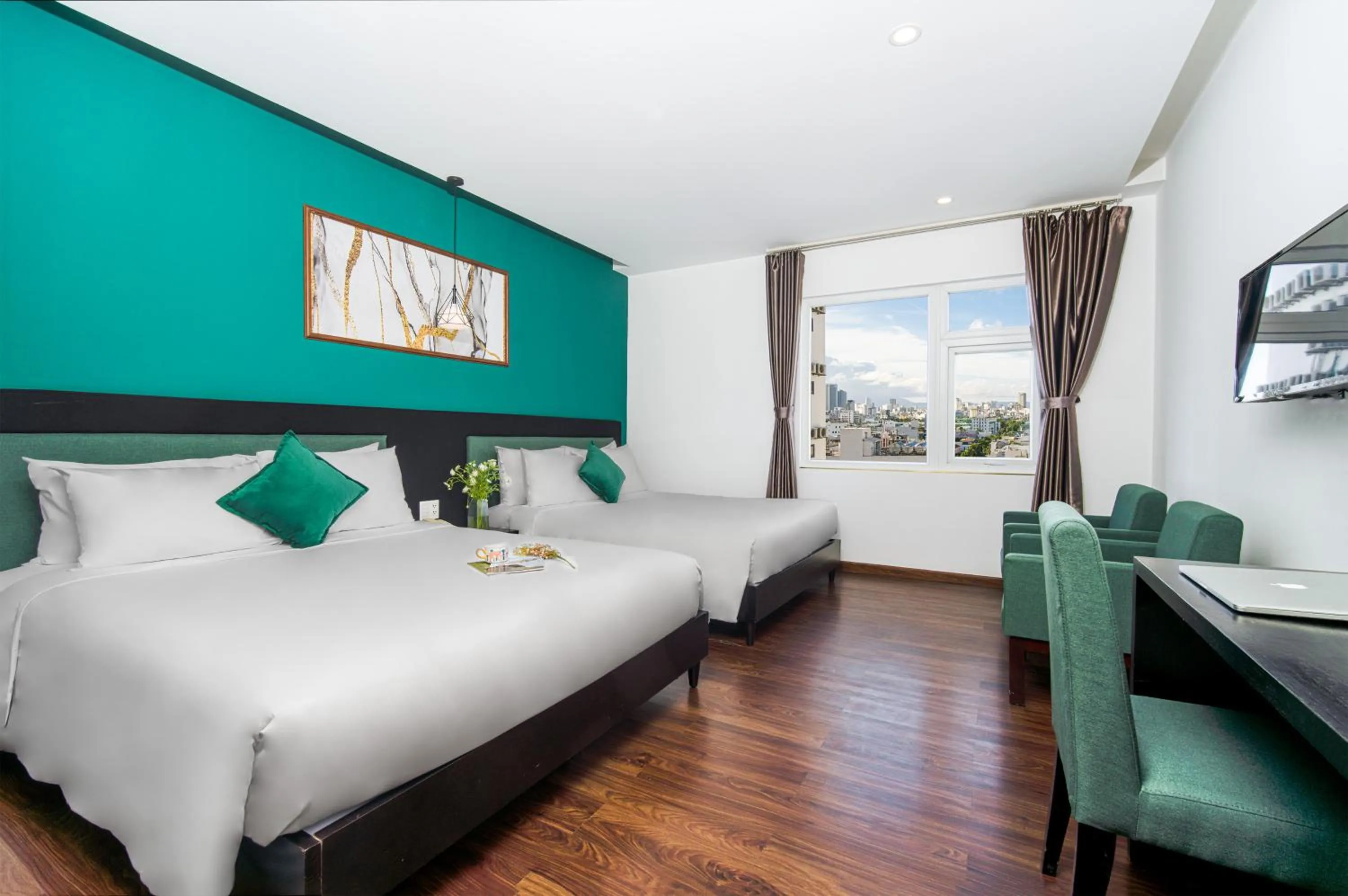 Bed in Golden Star Hotel by THG