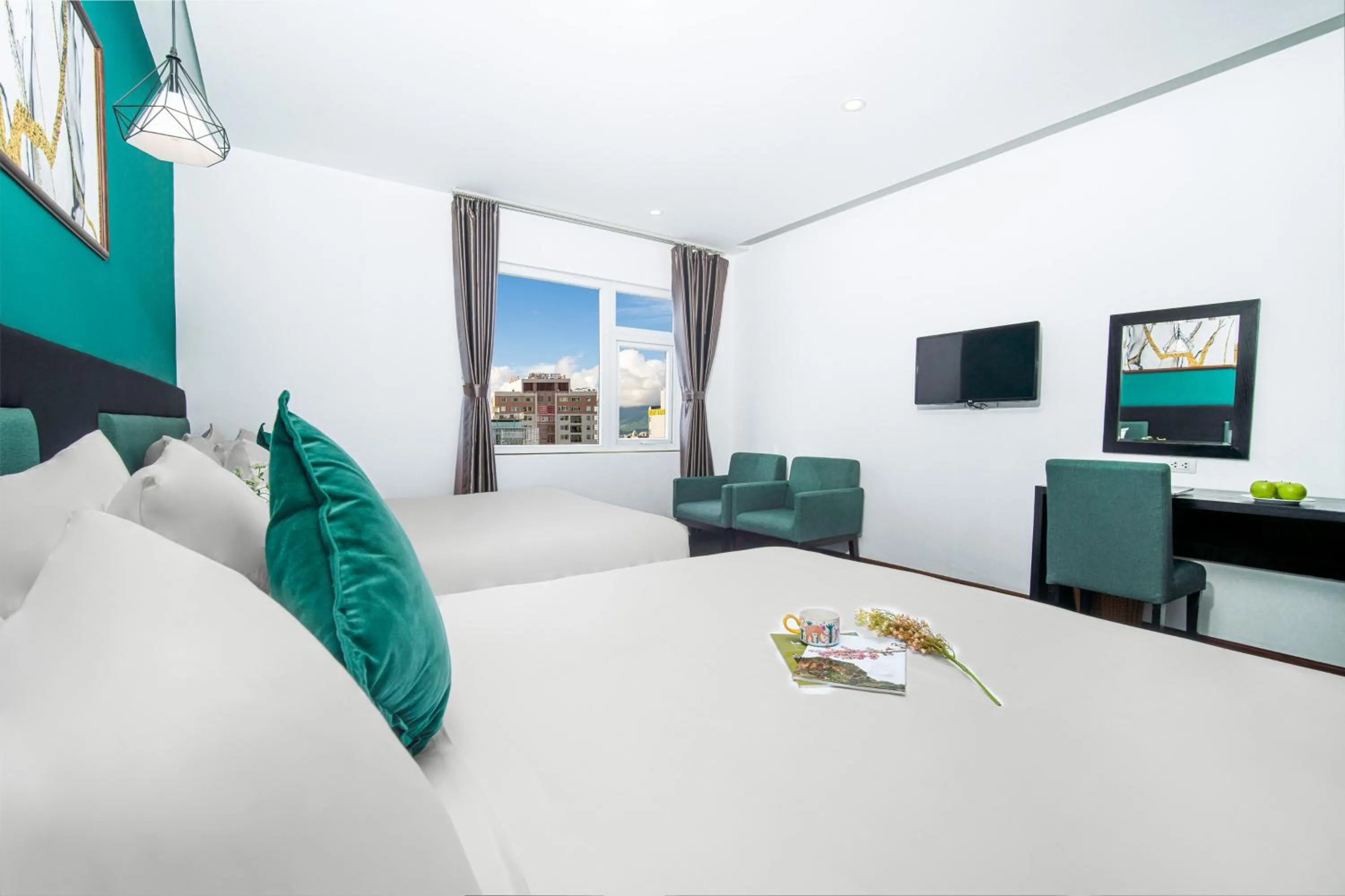 Communal lounge/ TV room, Bed in Golden Star Hotel by THG