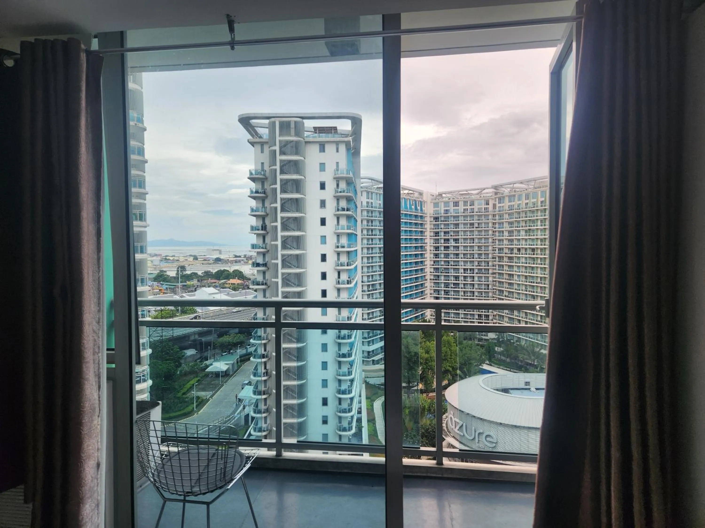 Balcony/Terrace in Azure Staycation Philippines by AMRS Near Manila International Airport