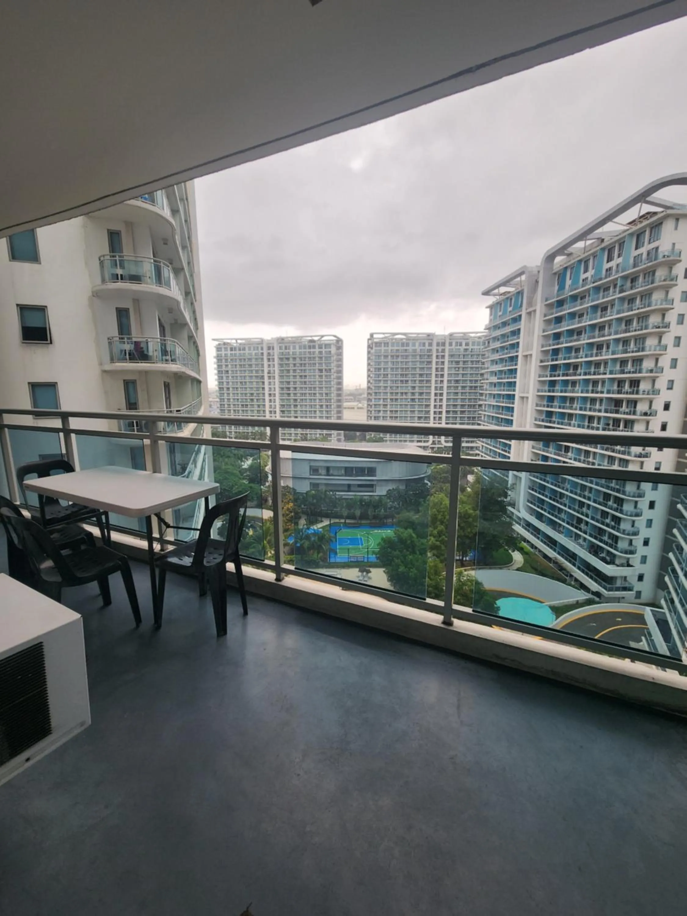 Balcony/Terrace in Azure Staycation Philippines by AMRS Near Manila International Airport