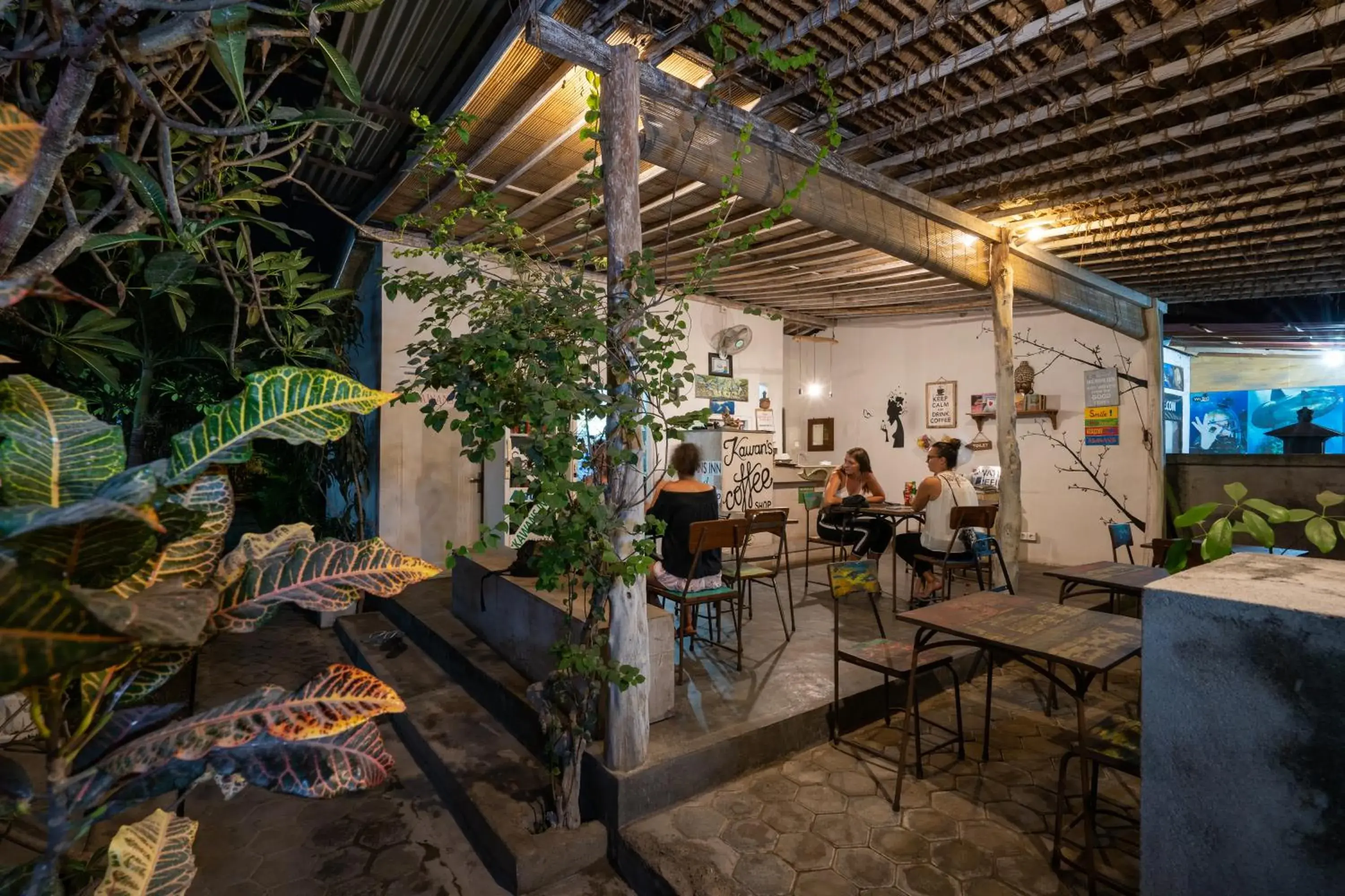 Restaurant/places to eat in Kawans Inn Lembongan Restaurant/places to eat in Kawans Inn Lembongan