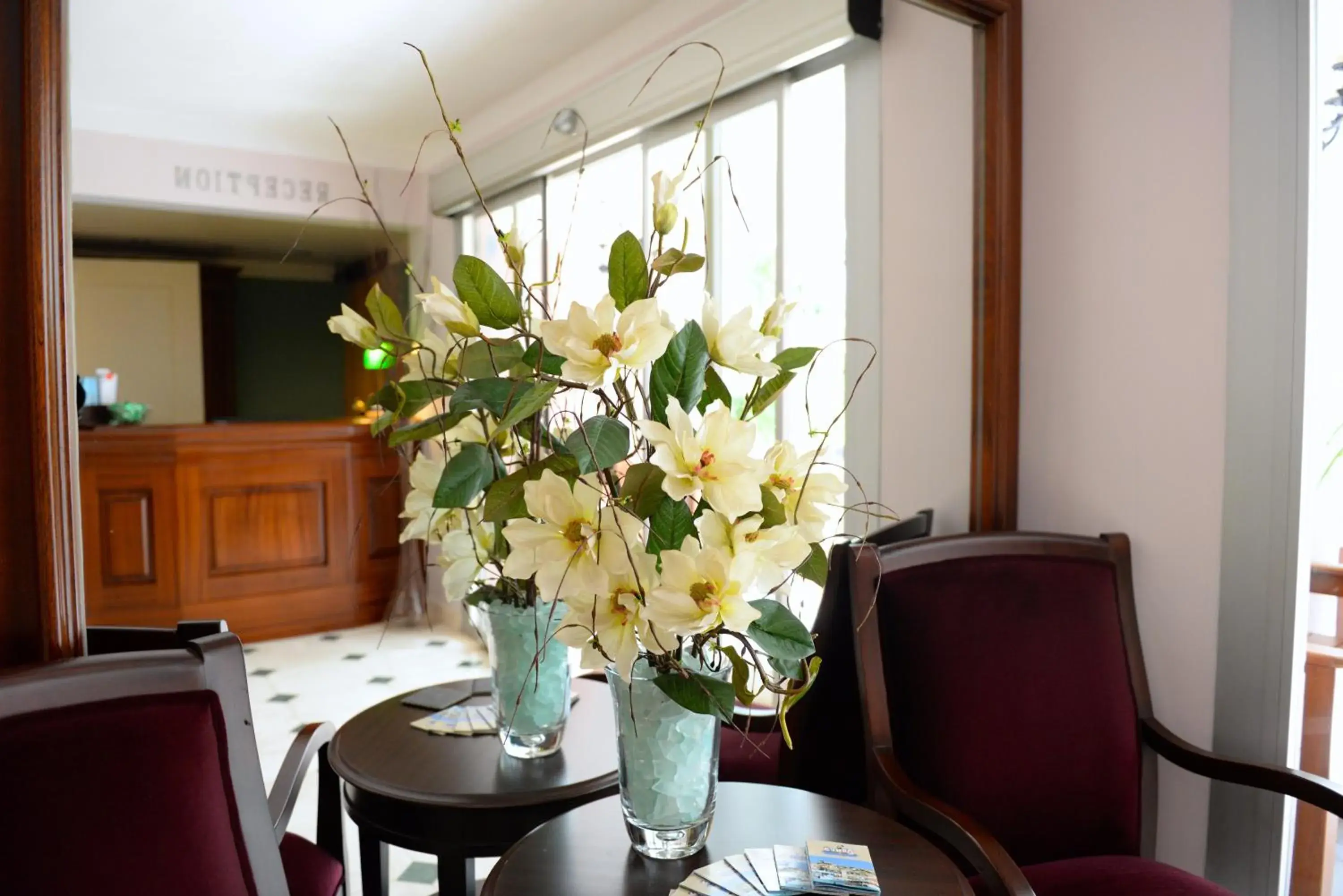 Lobby or reception in Bay Nihat Otel Lale Lobby or reception in Bay Nihat Otel Lale