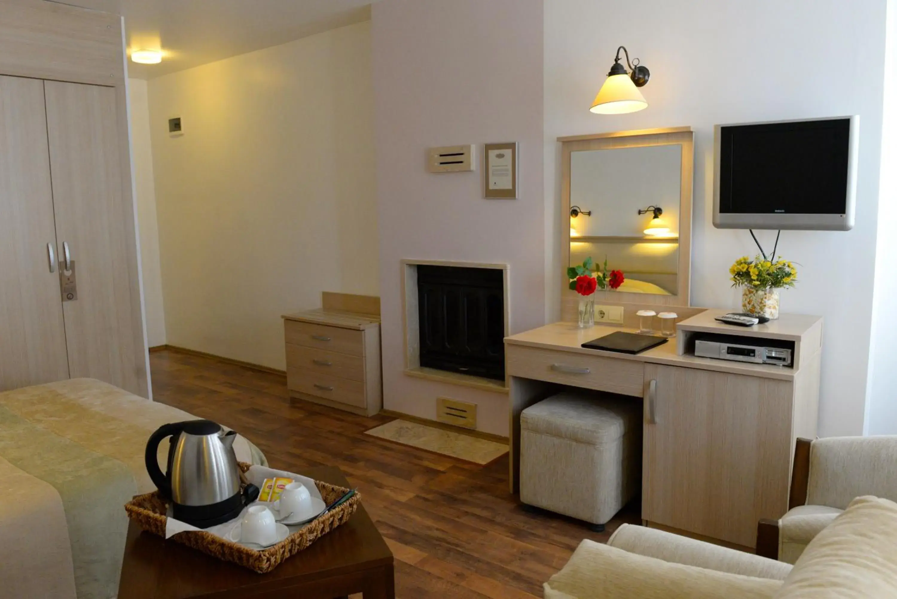Standard Double Room in Bay Nihat Otel Lale Standard Double Room in Bay Nihat Otel Lale